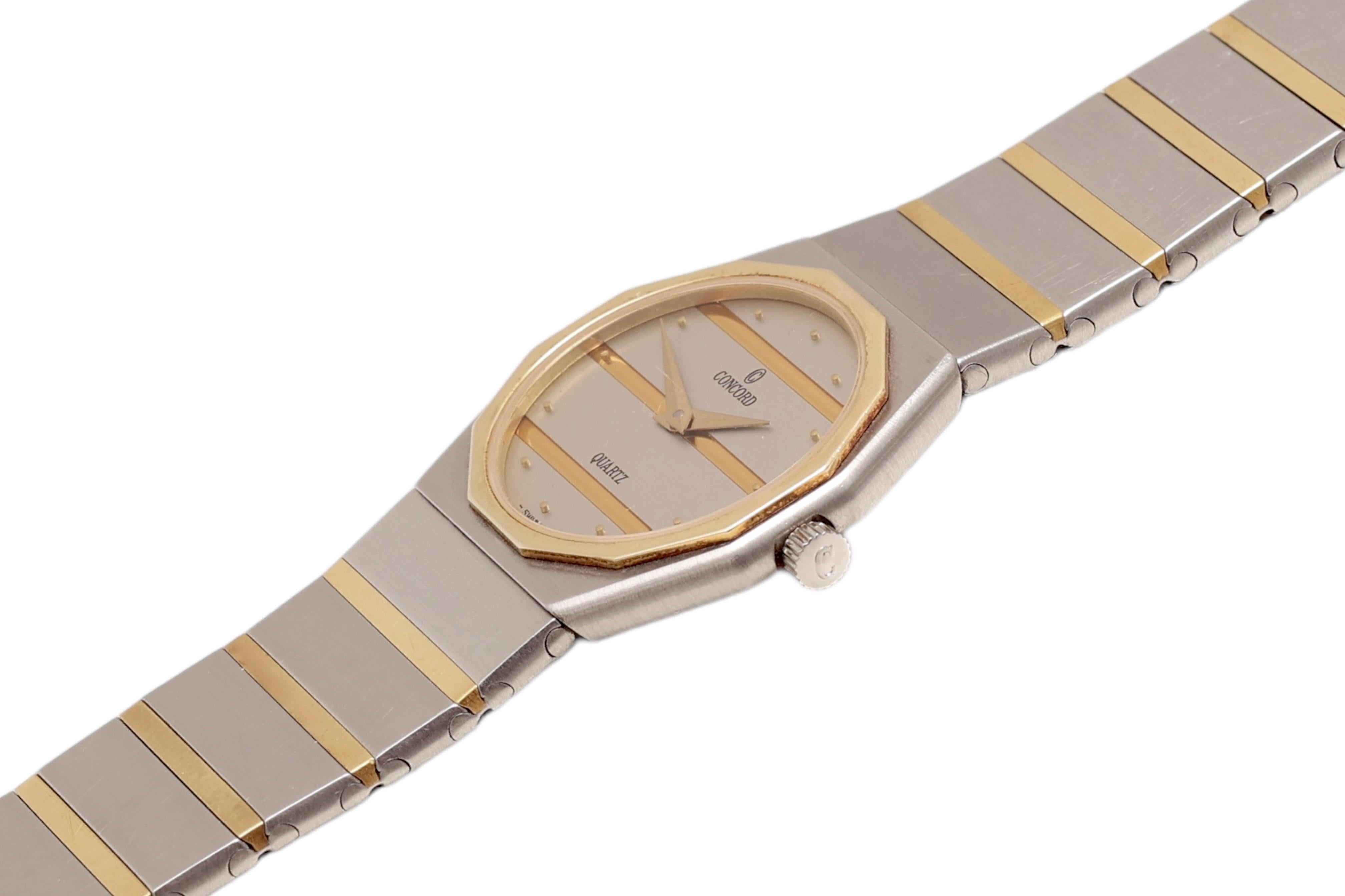 Women's or Men's Concord Mariner Quartz Wristwatch, Steel & Gold, Diameter 23 mm For Sale