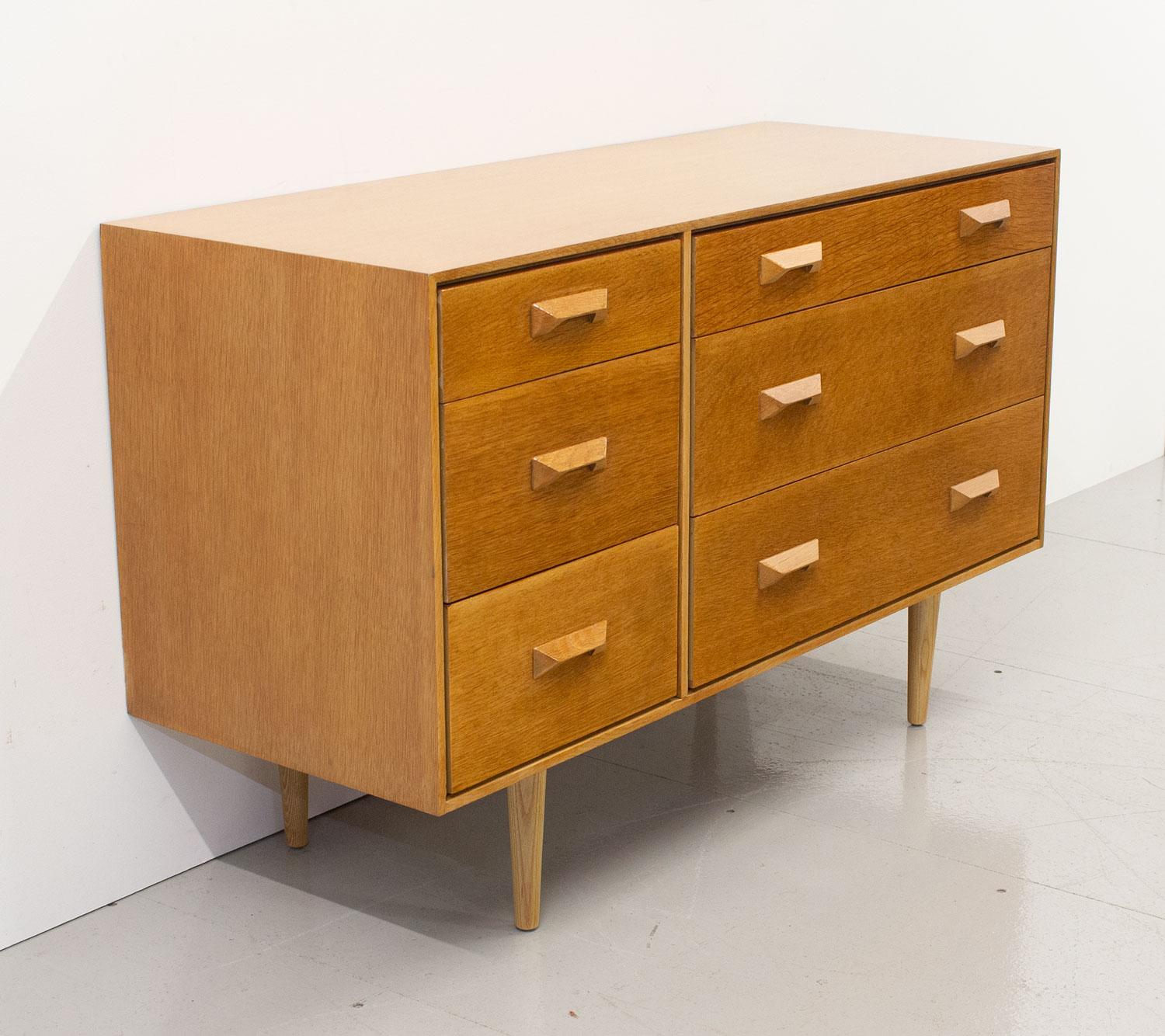 20th Century Concord Oak Chest of Drawers by Stag, 1960s