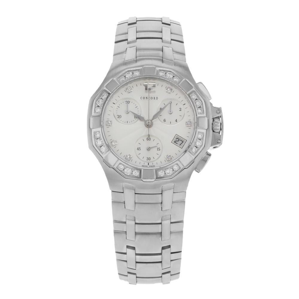 Concord Saratoga Montre pour femme 310889 avec lunette en diamant et cadran argenté, quartz et acier en vente