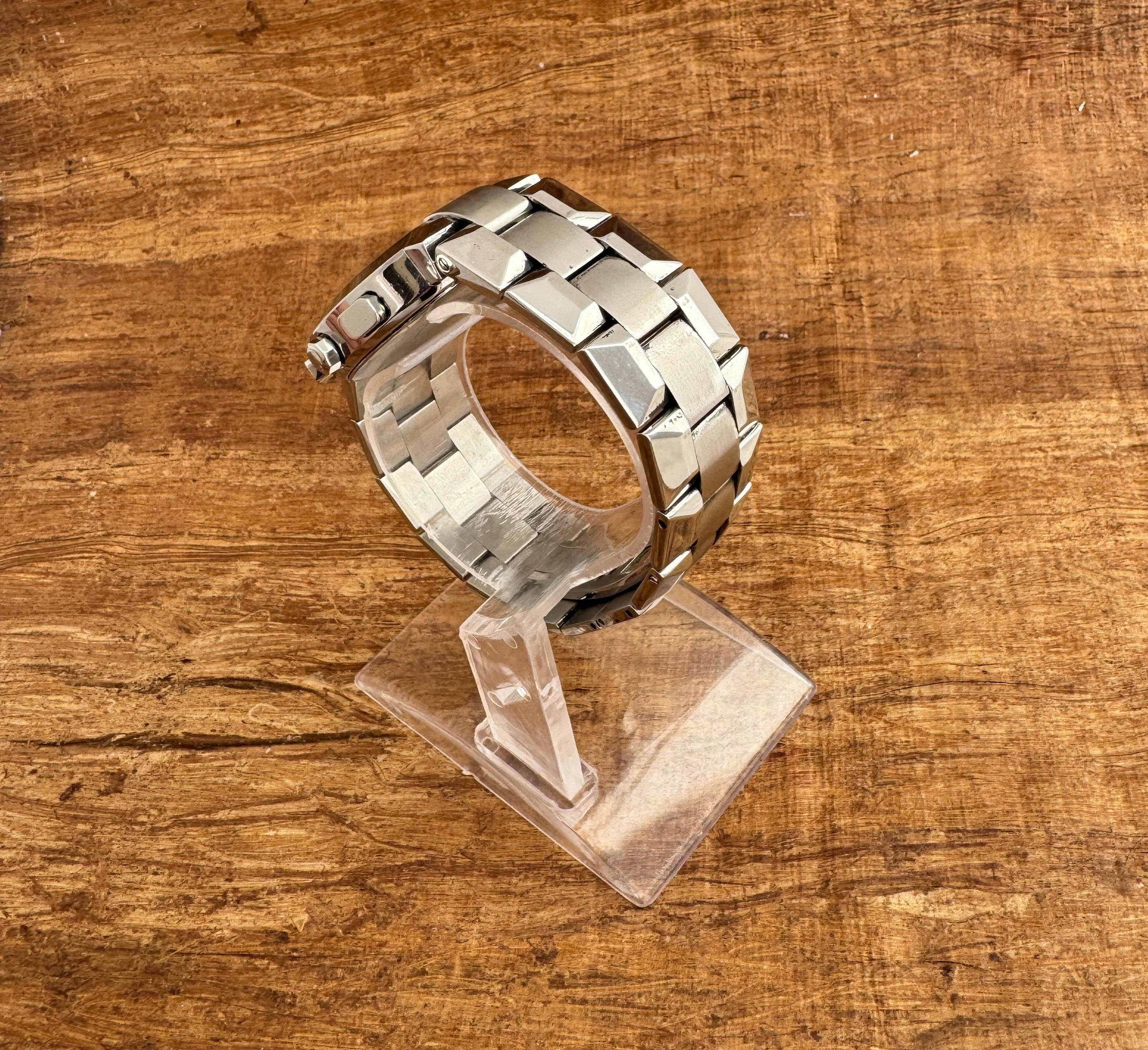 Cronografo Concord Saratoga Marin 44mm 14.C5.1894 Acciaio inossidabile In condizioni buone in vendita a Toronto, CA