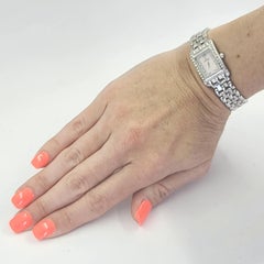 Montre-bracelet Concord en or blanc, diamants et nacre