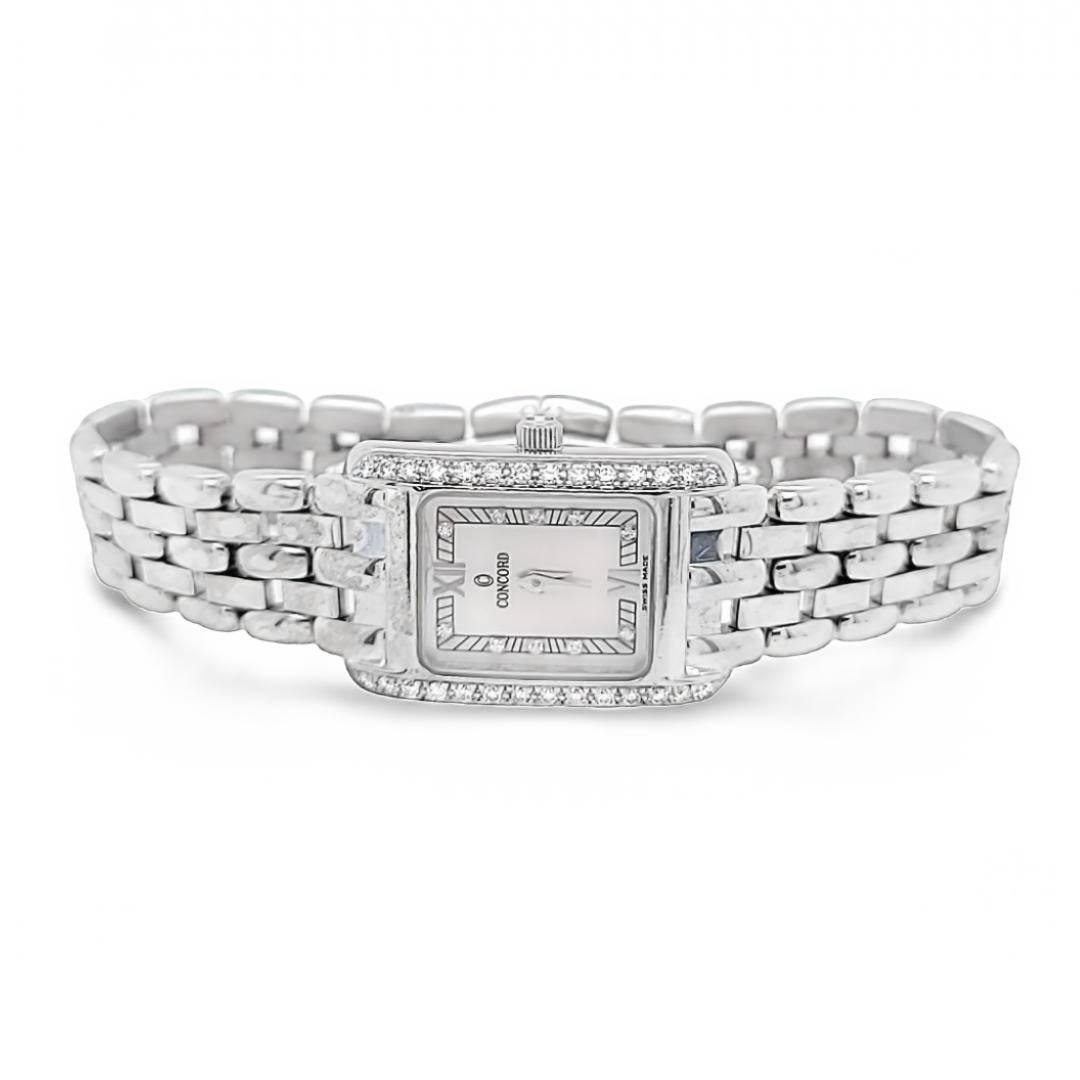 Taille ronde Montre-bracelet Concord en or blanc, diamants et nacre