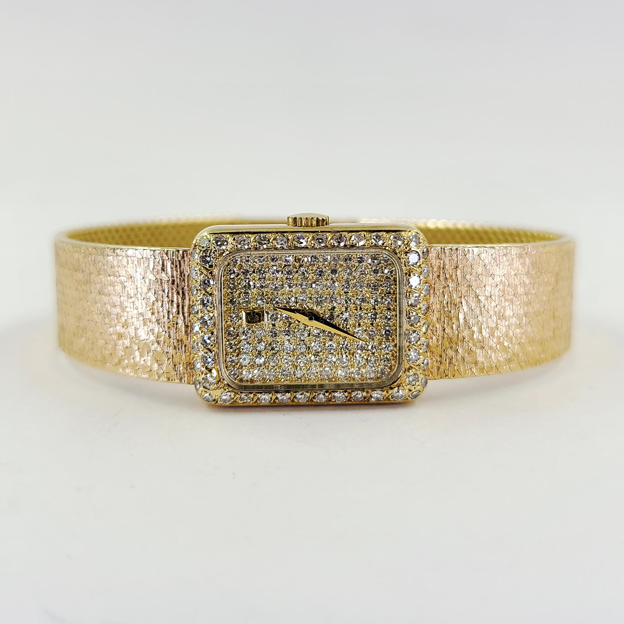 Concord Yellow Gold Pave Diamond Ladies Watch In Good Condition For Sale In Coral Gables, FL