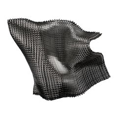 Concordance, une sculpture unique en argent et en verre tissé de Cathryn Shilling