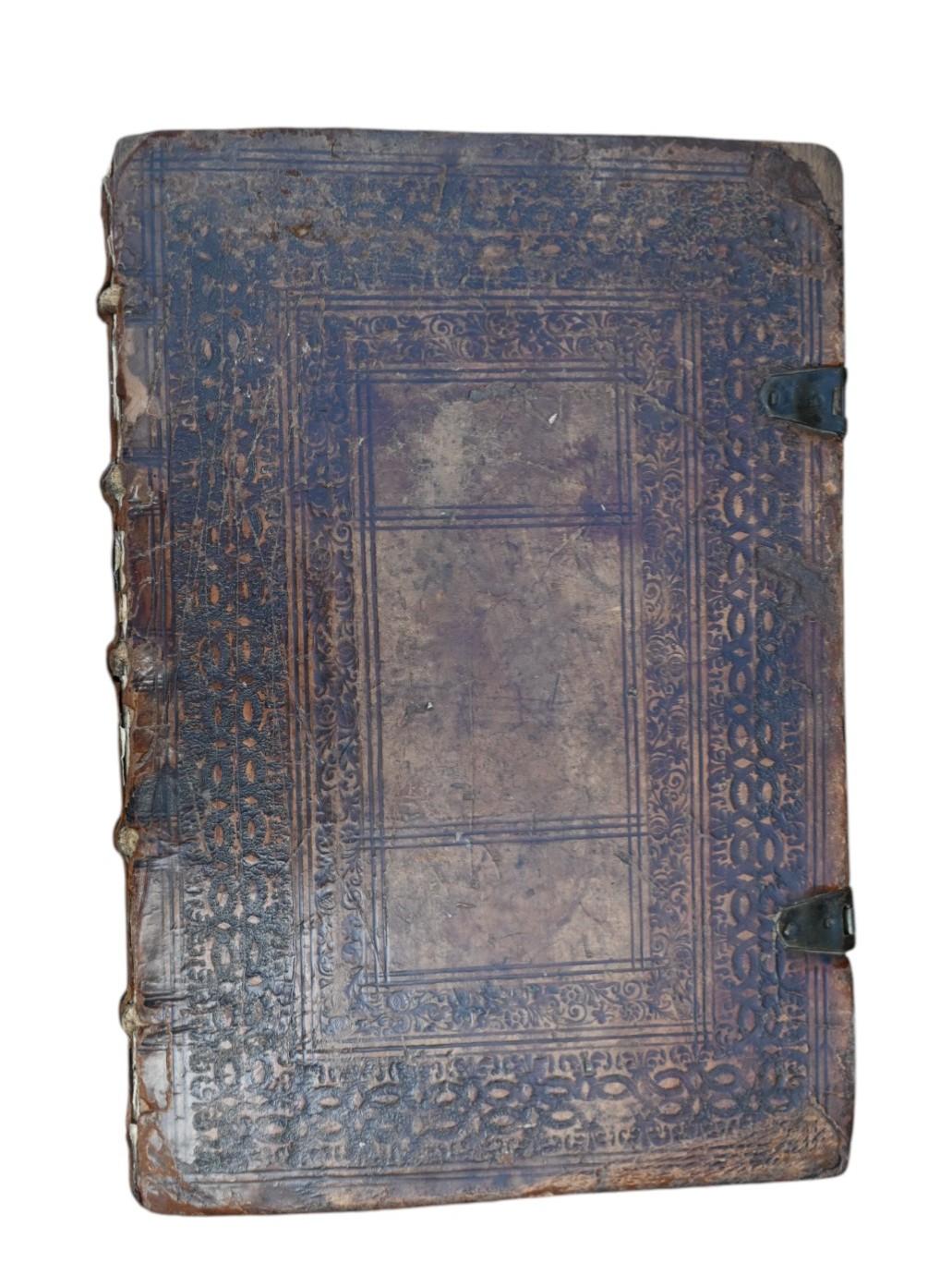 
Concordantiae Maiores Sacrae Bibliae - 1526 - Froben Press - Originaleinband
Vollständiger Titel
Concordantiae Maiores Sacrae Bibliae, summis vigiliis iam recens et castigatae et locupletatae: una cum indicibus copiosissimis omnium vocabulorum,
