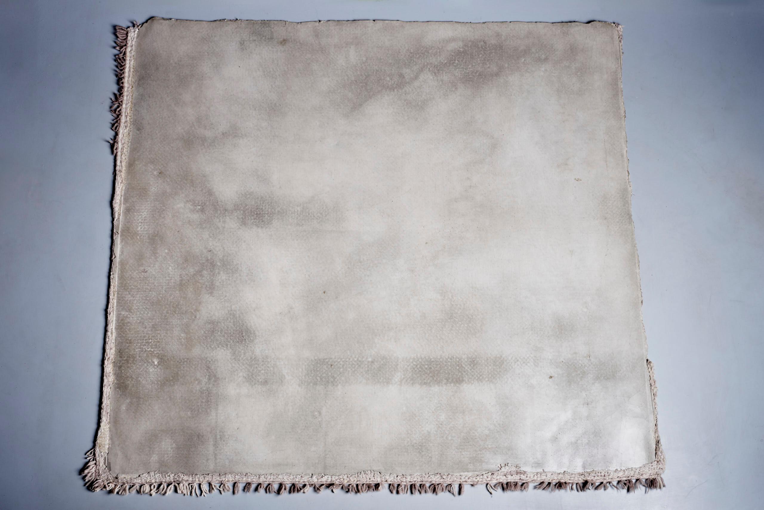 Betonteppich von Studio Marei Rei, Deutschland 2017 (Wolle) im Angebot