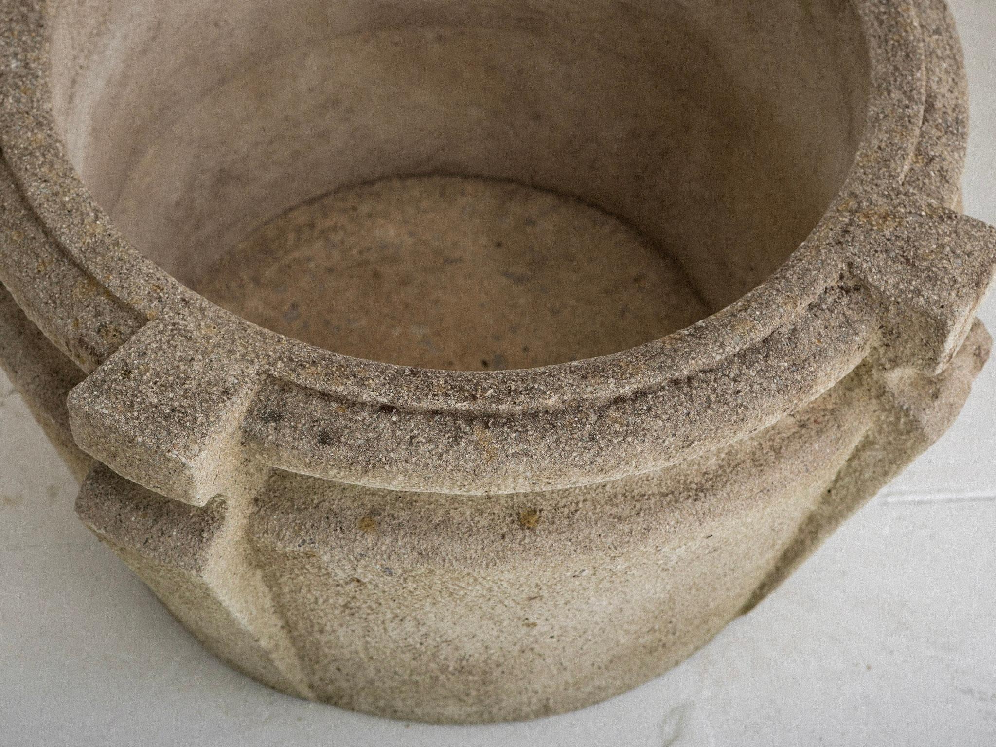 Concrete Cast Stone Arts & Crafts Style Planters, a Pair In Good Condition In Brooklyn, NY