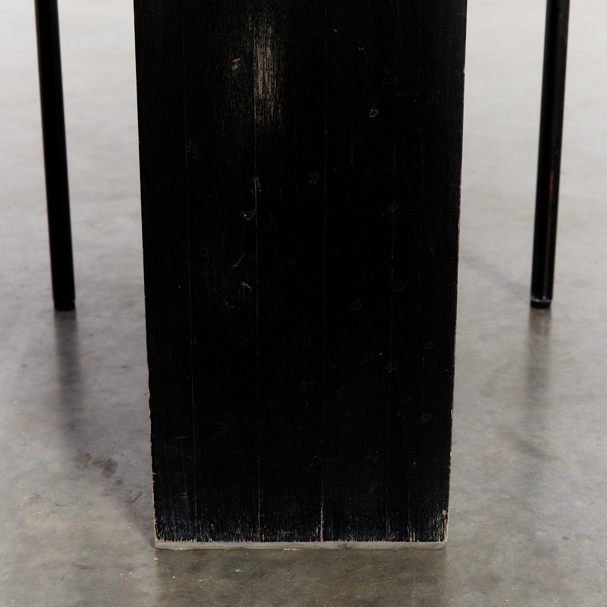 Betonstuhl aus Beton von Jonas Bohlin 12