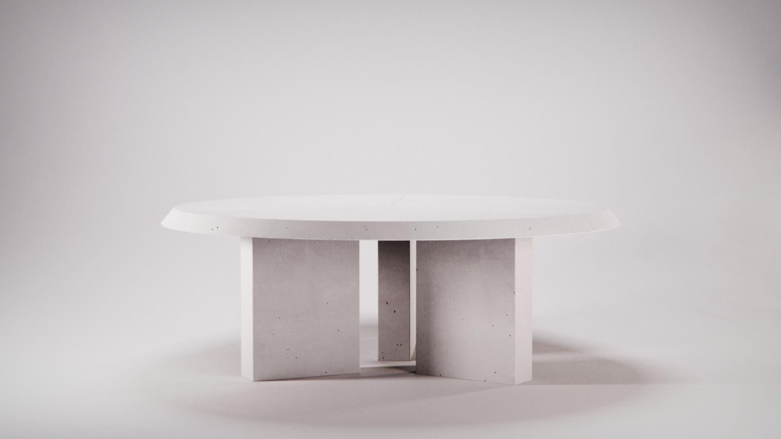 italien Table de salle à manger circulaire Laoban en béton et ciment blanc ultra haute performance en vente