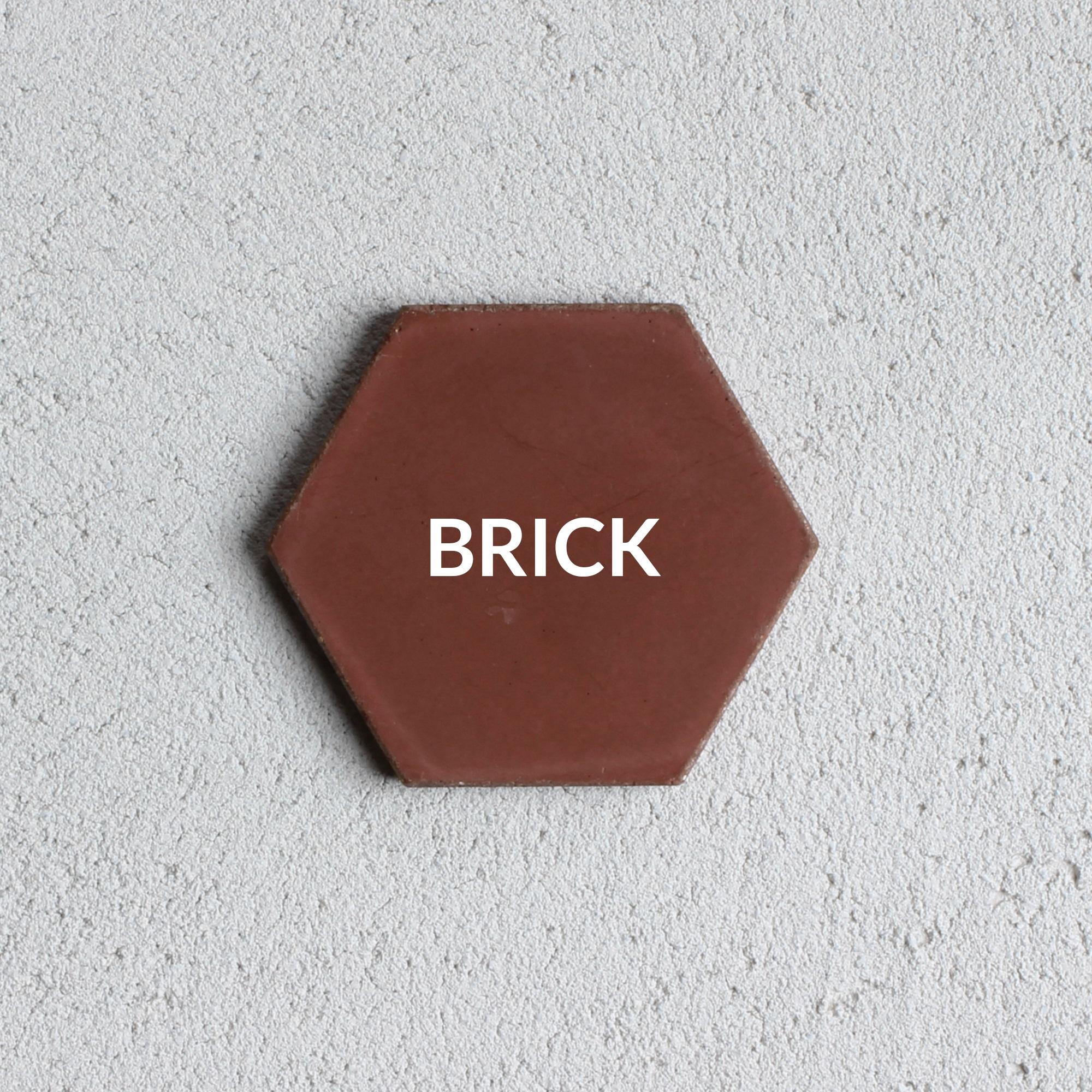Italiano 21st Century Studio A Irvine Concrete Moodboard II 100% cemento fatto a mano in Italia in vendita