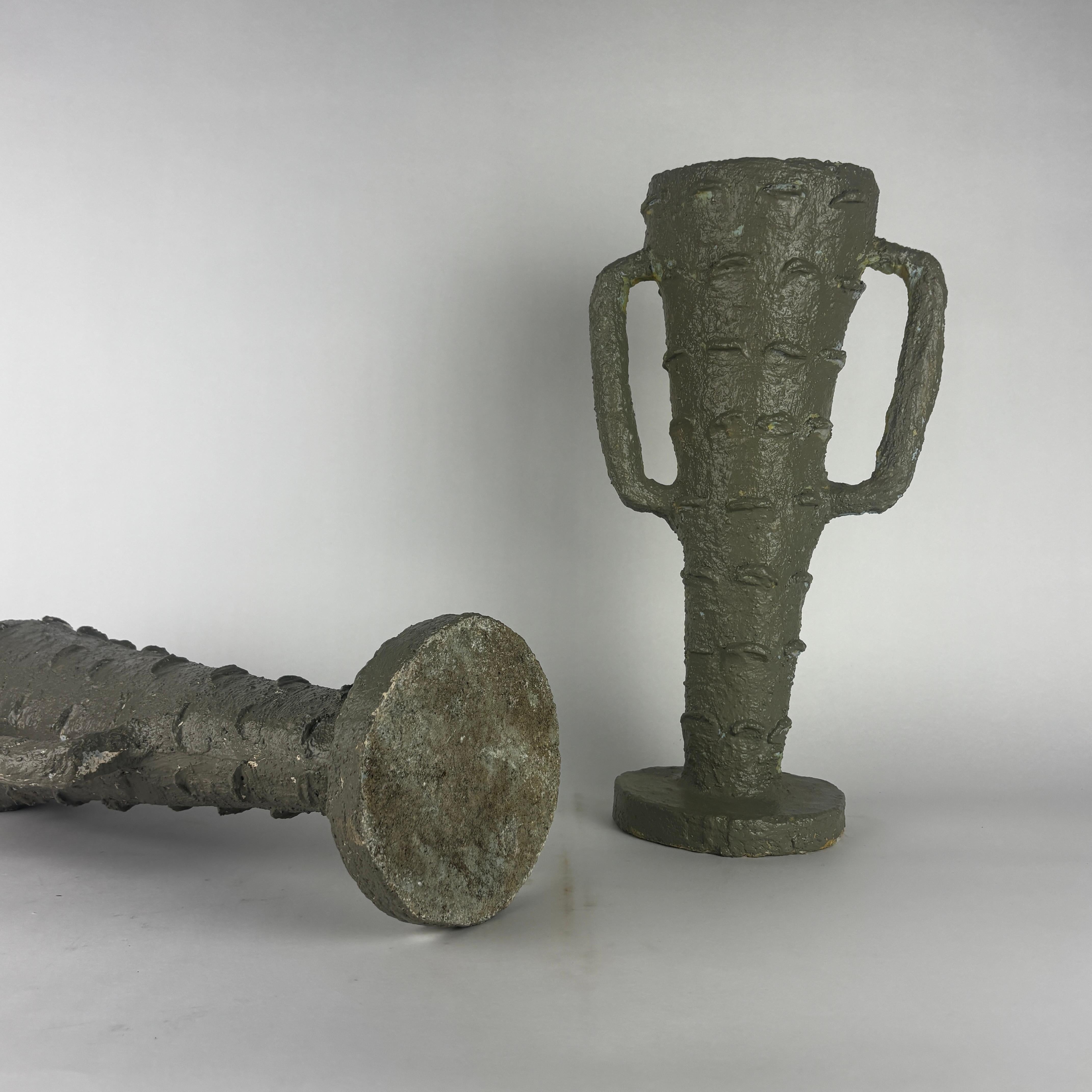 Arte popolare Coppia di vasi da fiori in cemento di Control Valdez, americano, San Antonio, TX, anni '80 in vendita