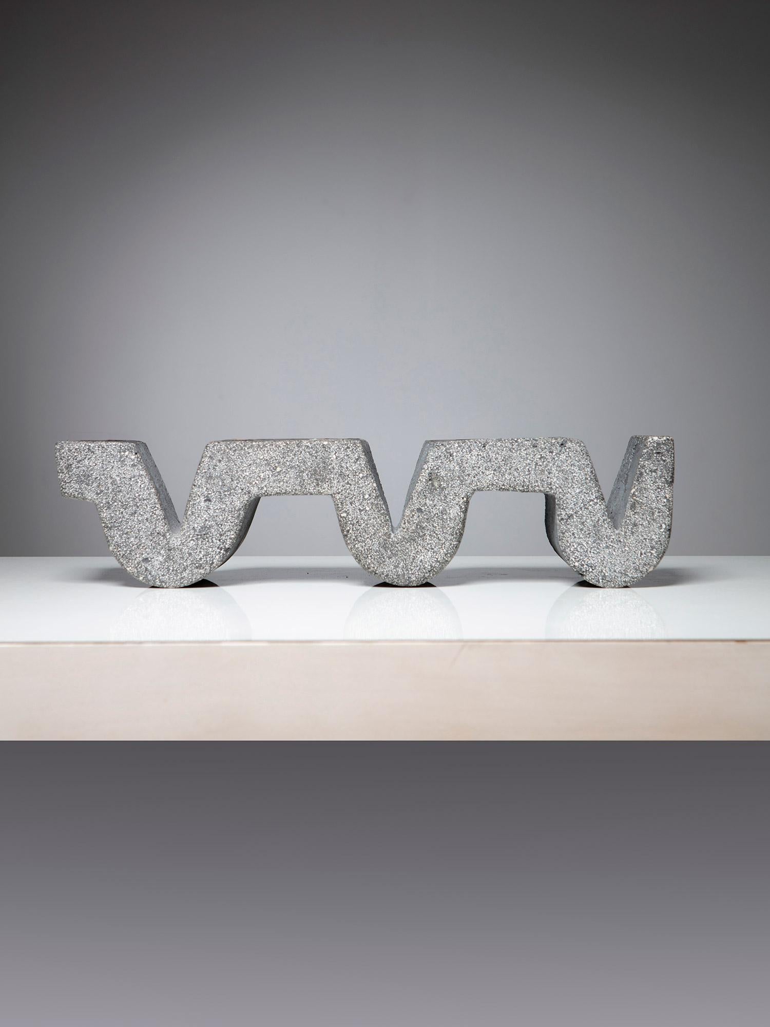Geometrische Betonskulptur von Giovanni Canu, Italien, 1970er Jahre im Angebot 2