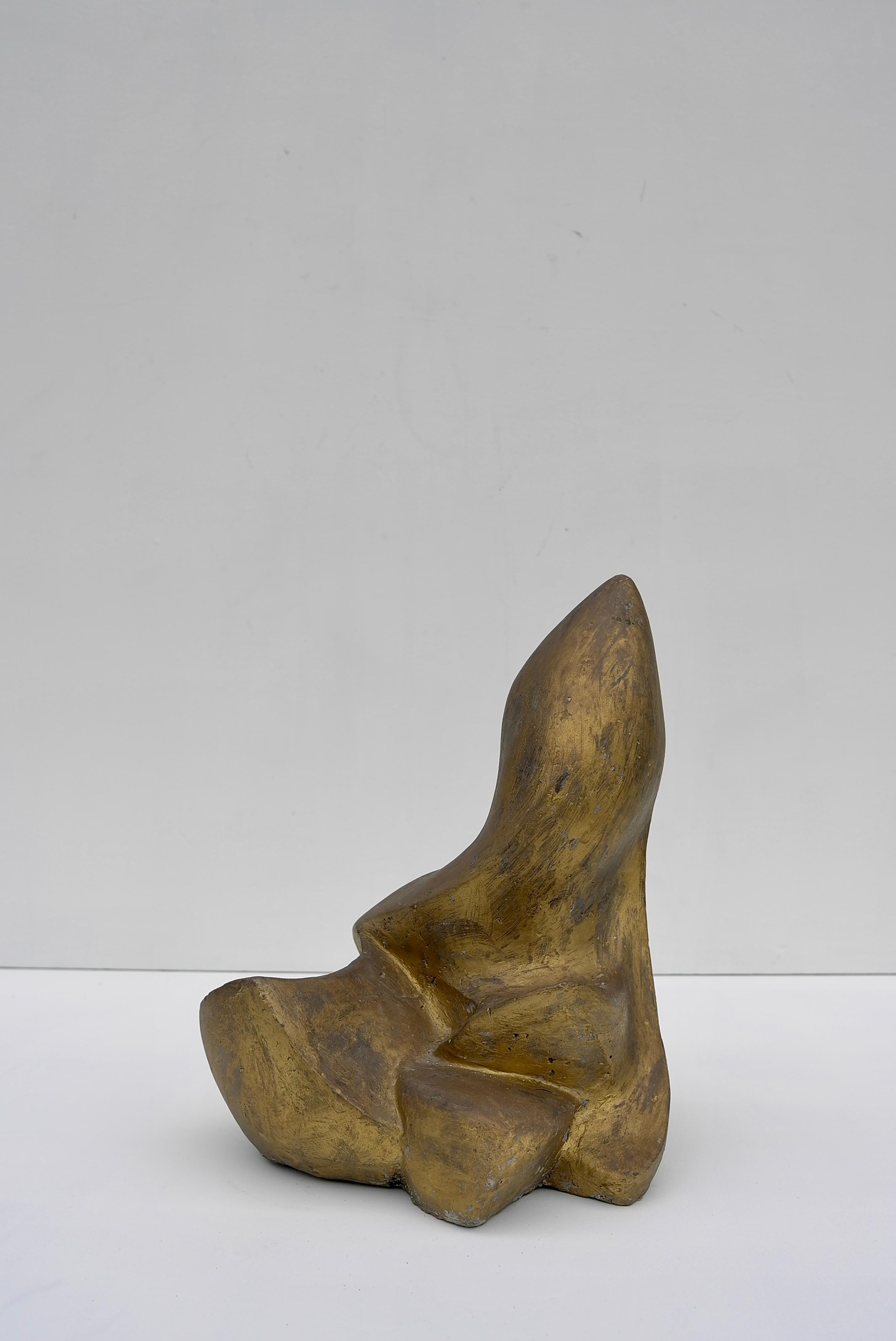 Concrete Mid-Century Modern Abstract Sculpture in Gold Color, Netherlands 1960's In Good Condition For Sale In Den Haag, NL
