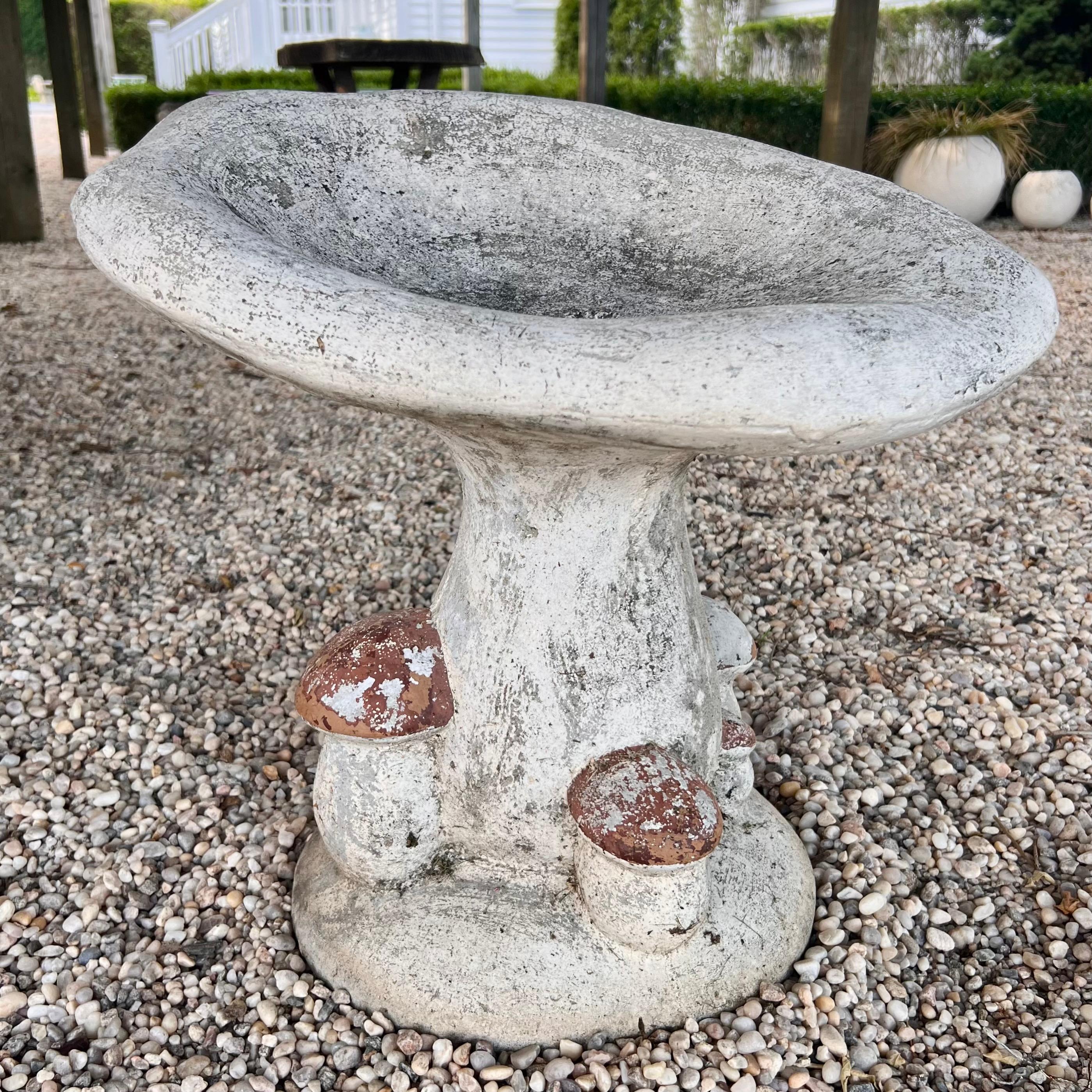 Tabourets champignons béton, France, années 1950 en vente 6