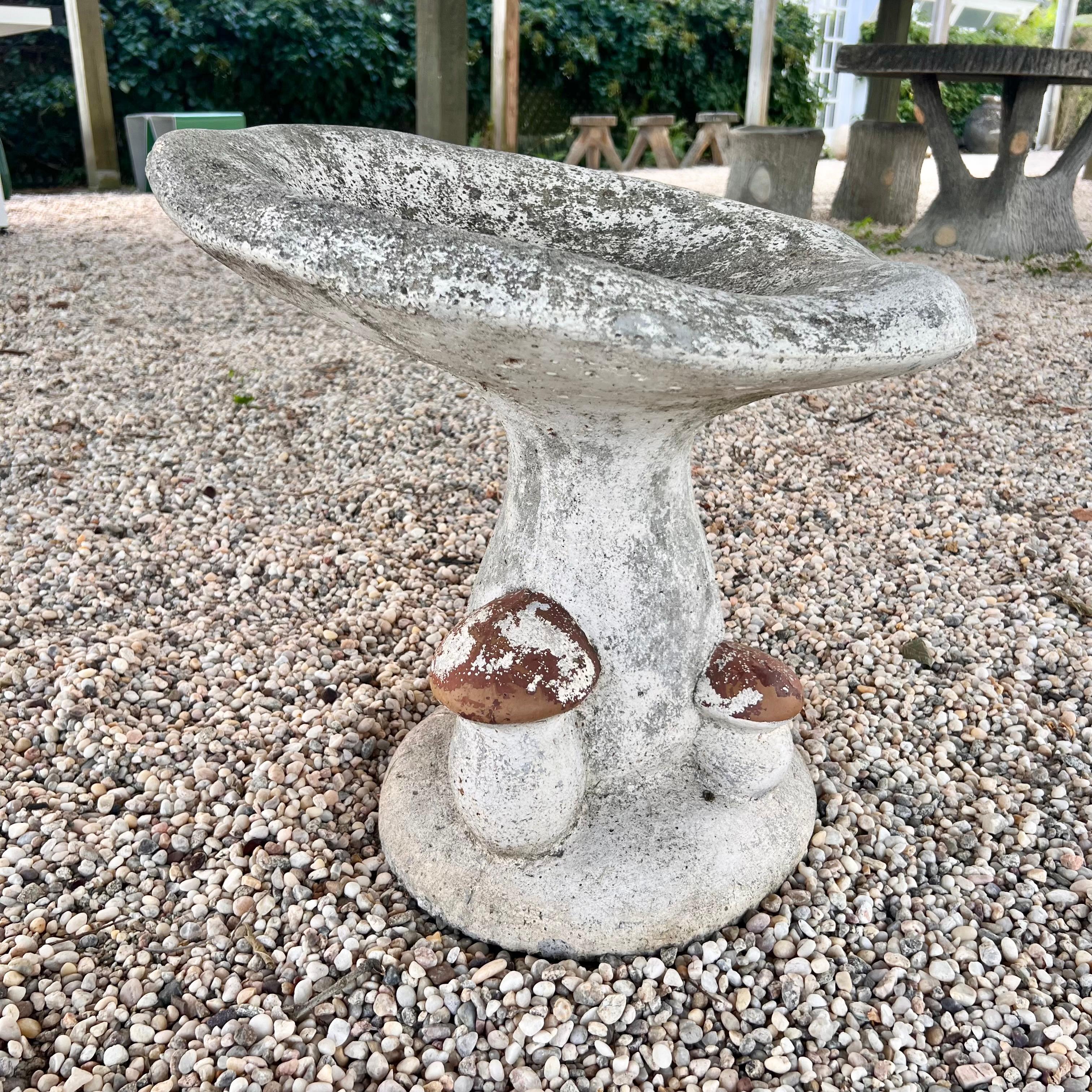 Concrete Mushroom Stools, 1950s France For Sale 1