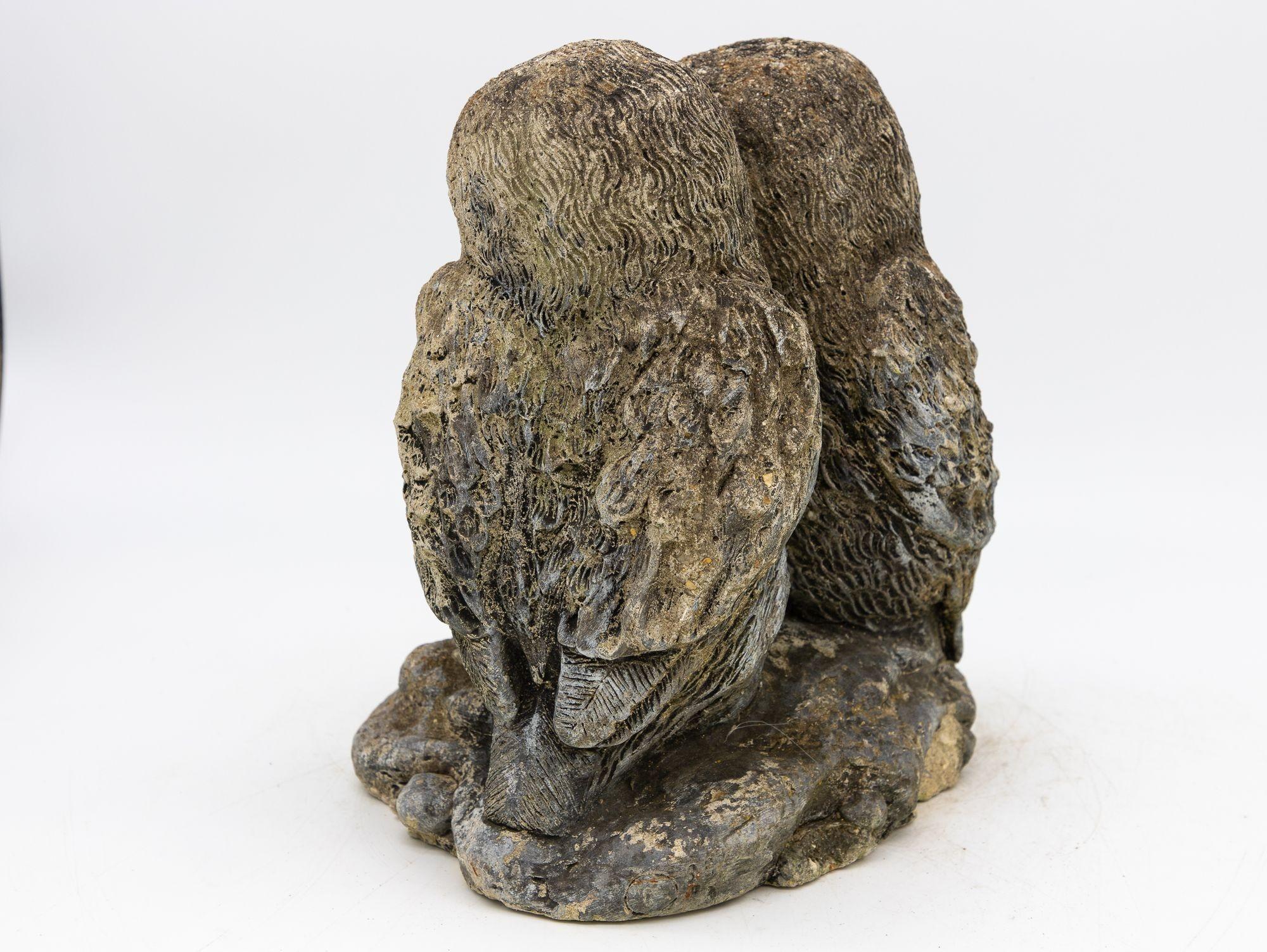 Adorno de jardín familiar de búho de hormigón, francés S. XX Francés en venta