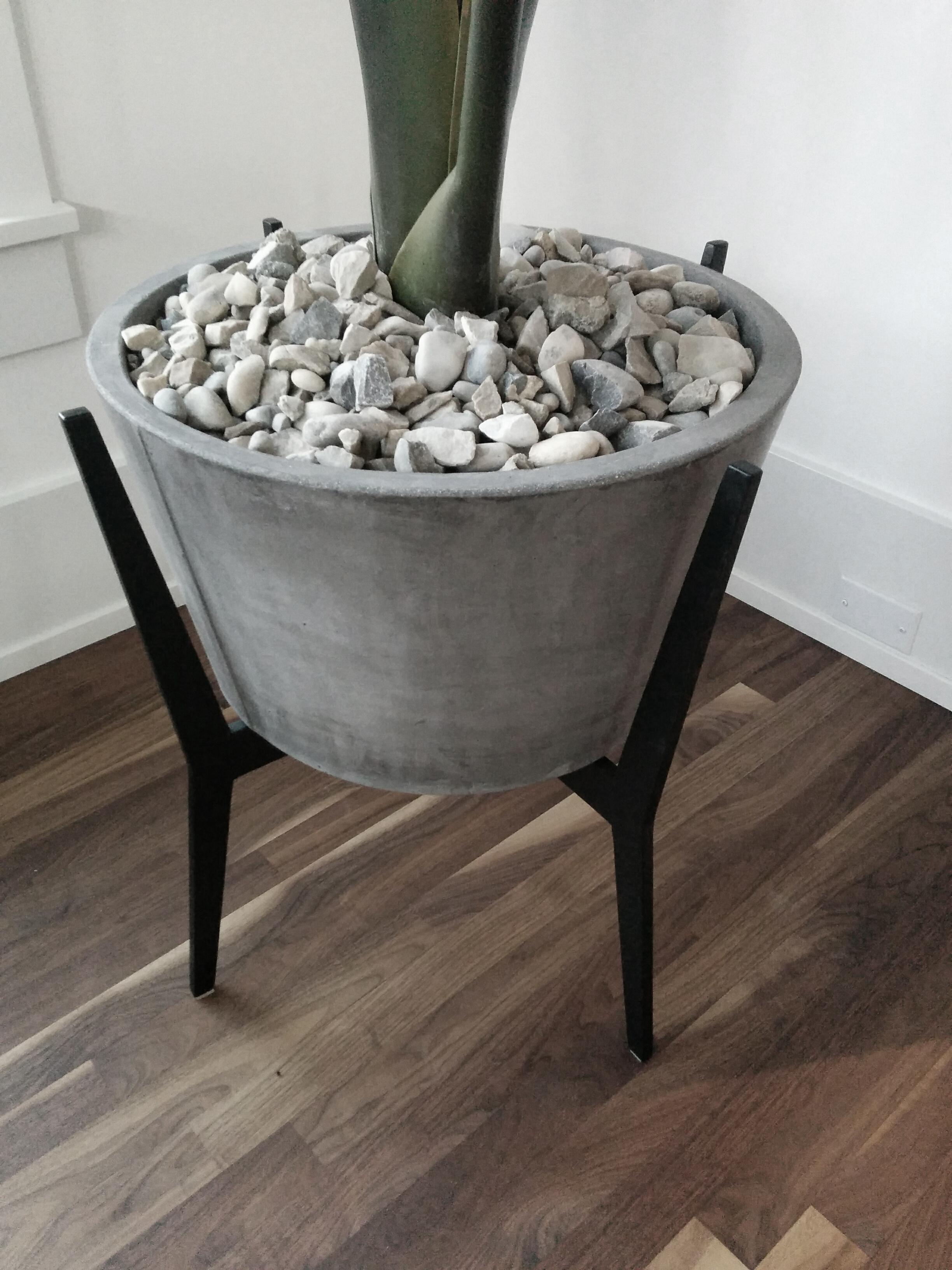 Canadian Concrete Planter 1.0 in Marbled Scagliola for Indoor or Outdoor by Mtharu For Sale