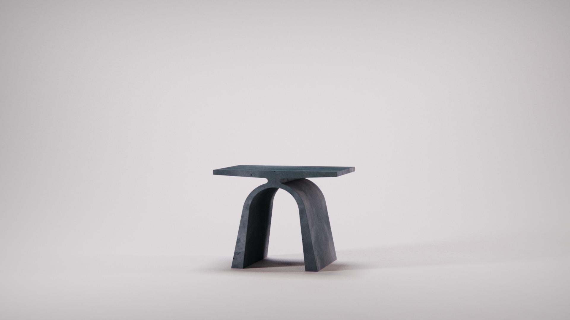 Table d'appoint en béton « A » de la collection Abecedario du Studio Irvine pour Forma&Cemento en vente 6