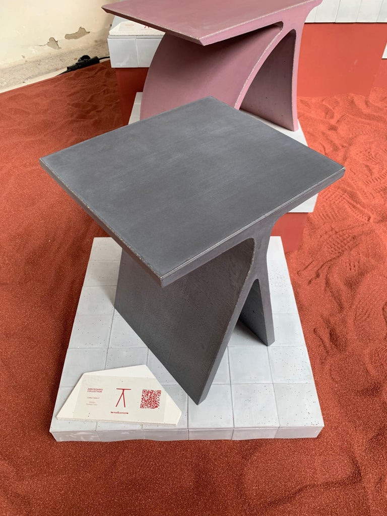 Concrete Side Table "F" Abecedario Collection Ardesia Color by Forma