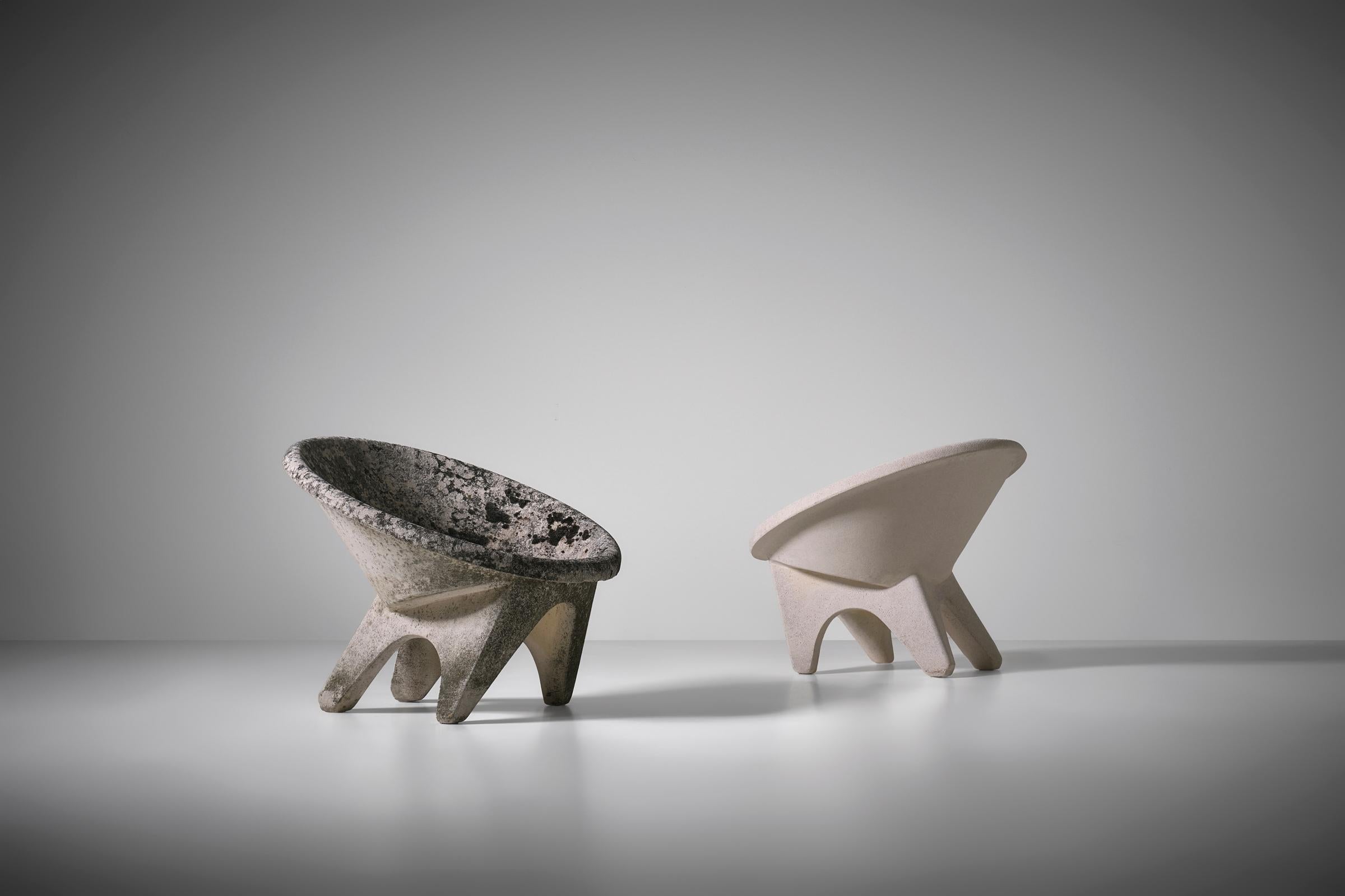 Milieu du XXe siècle Chaises 