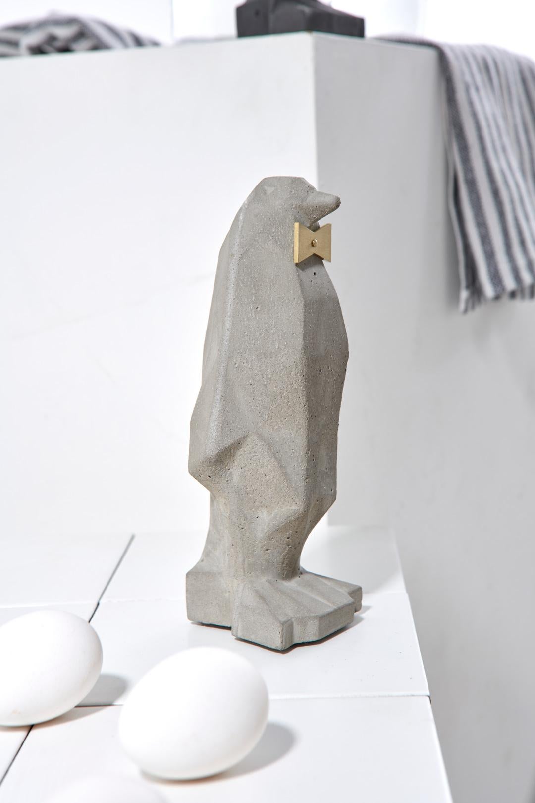 Collection Béton, Sculpture de Table Pingouin (six de 3) en vente 13