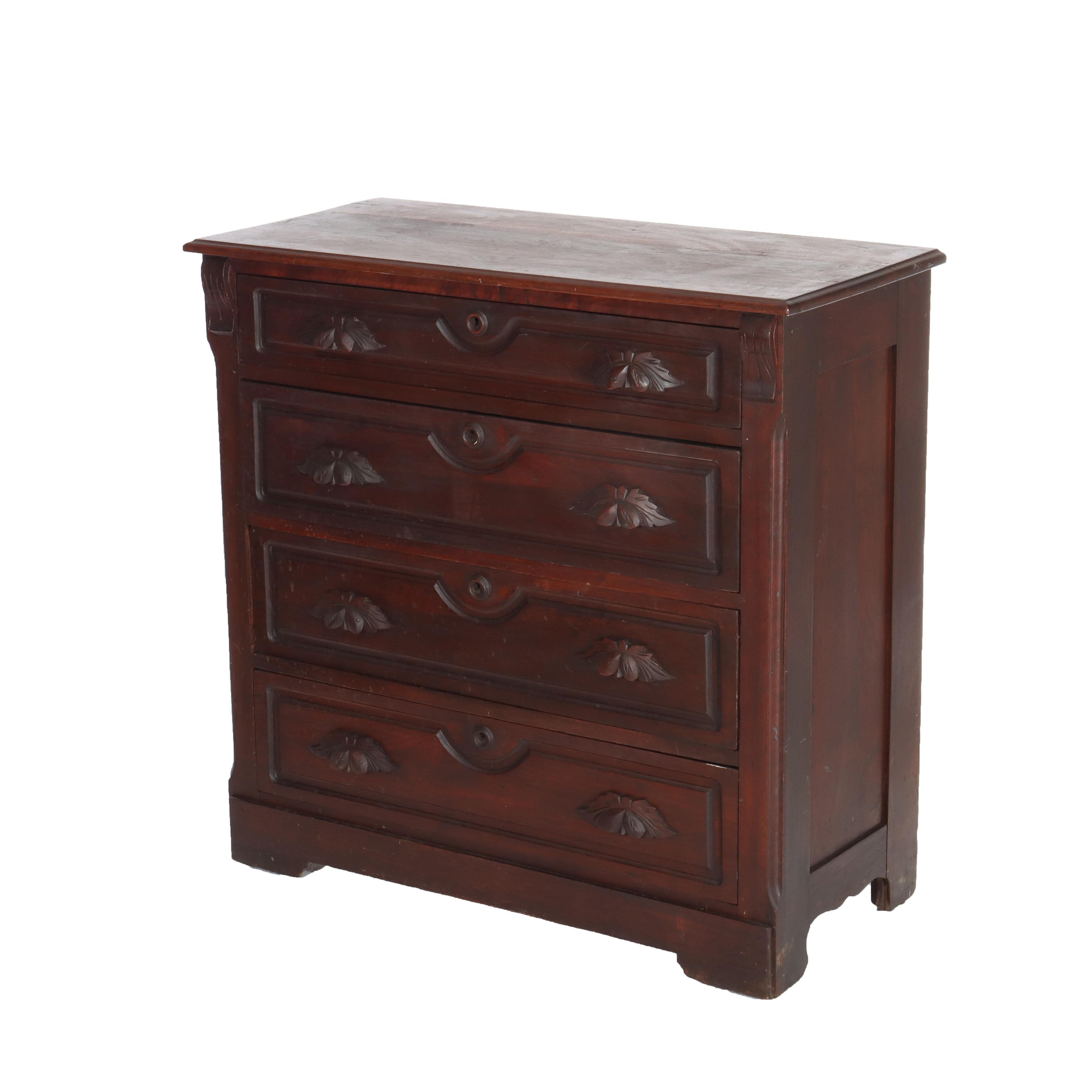 Noce Conde antico cassettone in noce a 4 cassetti con tiranti intagliati C1890 in vendita