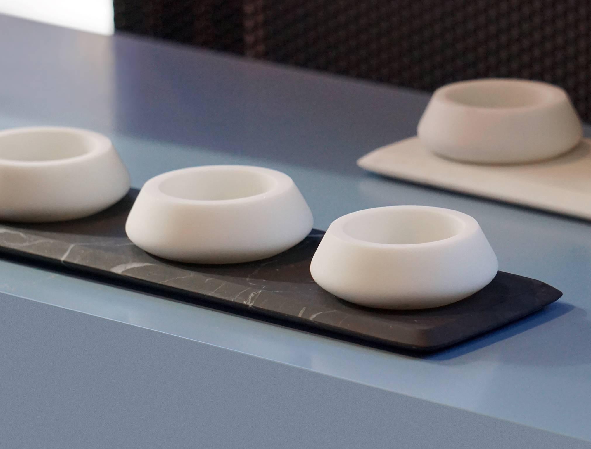 New Modern Condiment Tray with Bowls in Marble Creator Ivan Colominas, Stock  In New Condition For Sale In Milan, IT