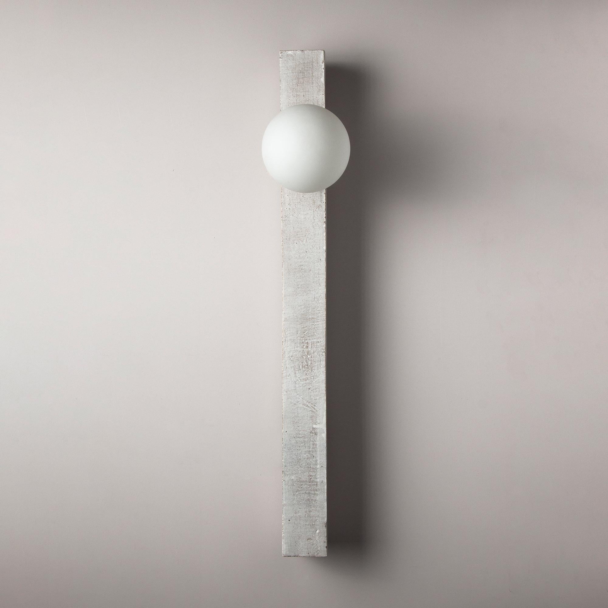 serra linear sconce