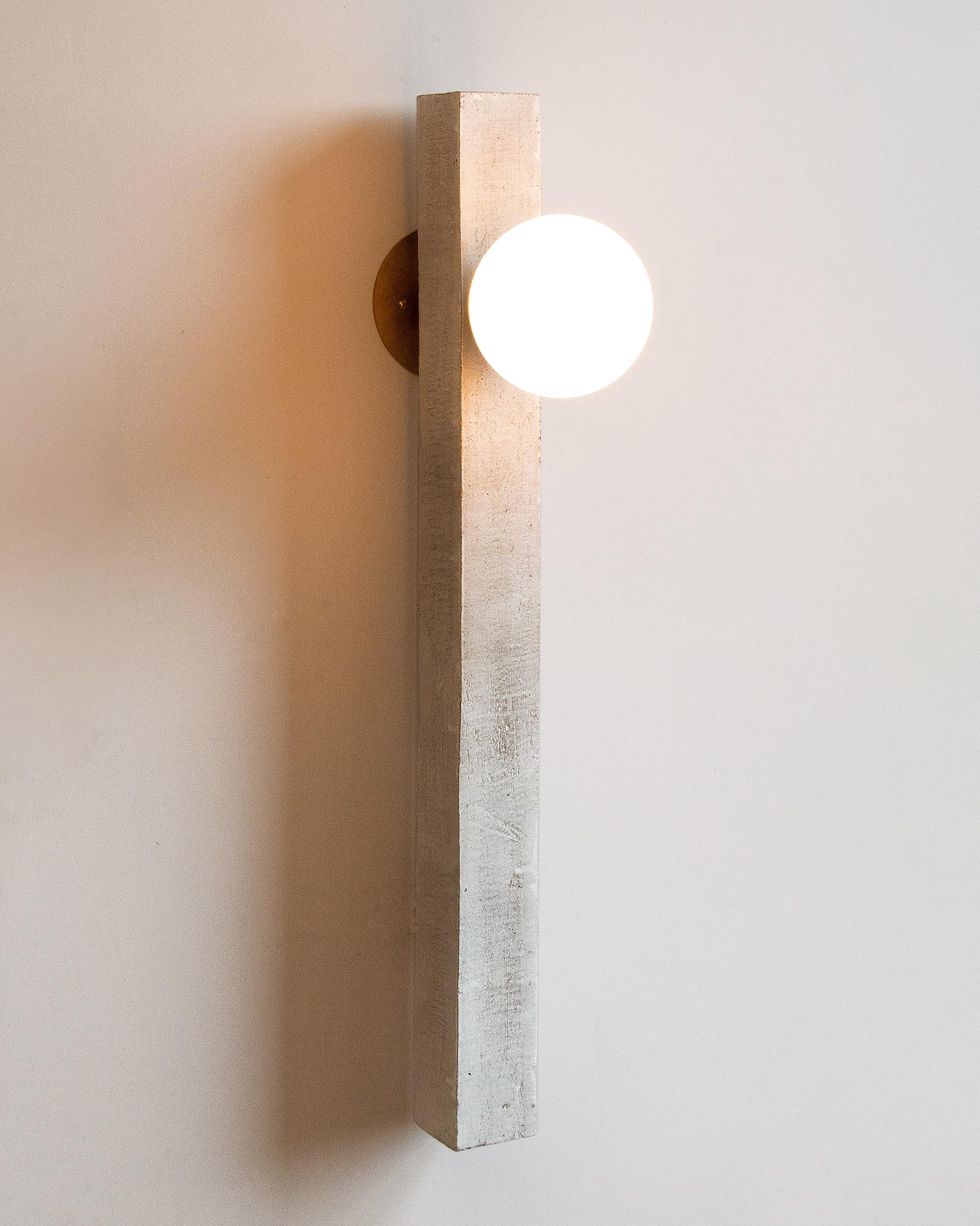 Conduit Linear Sconce 30.1 - Brutalist Ceramic and Brass Sconce For Sale 1