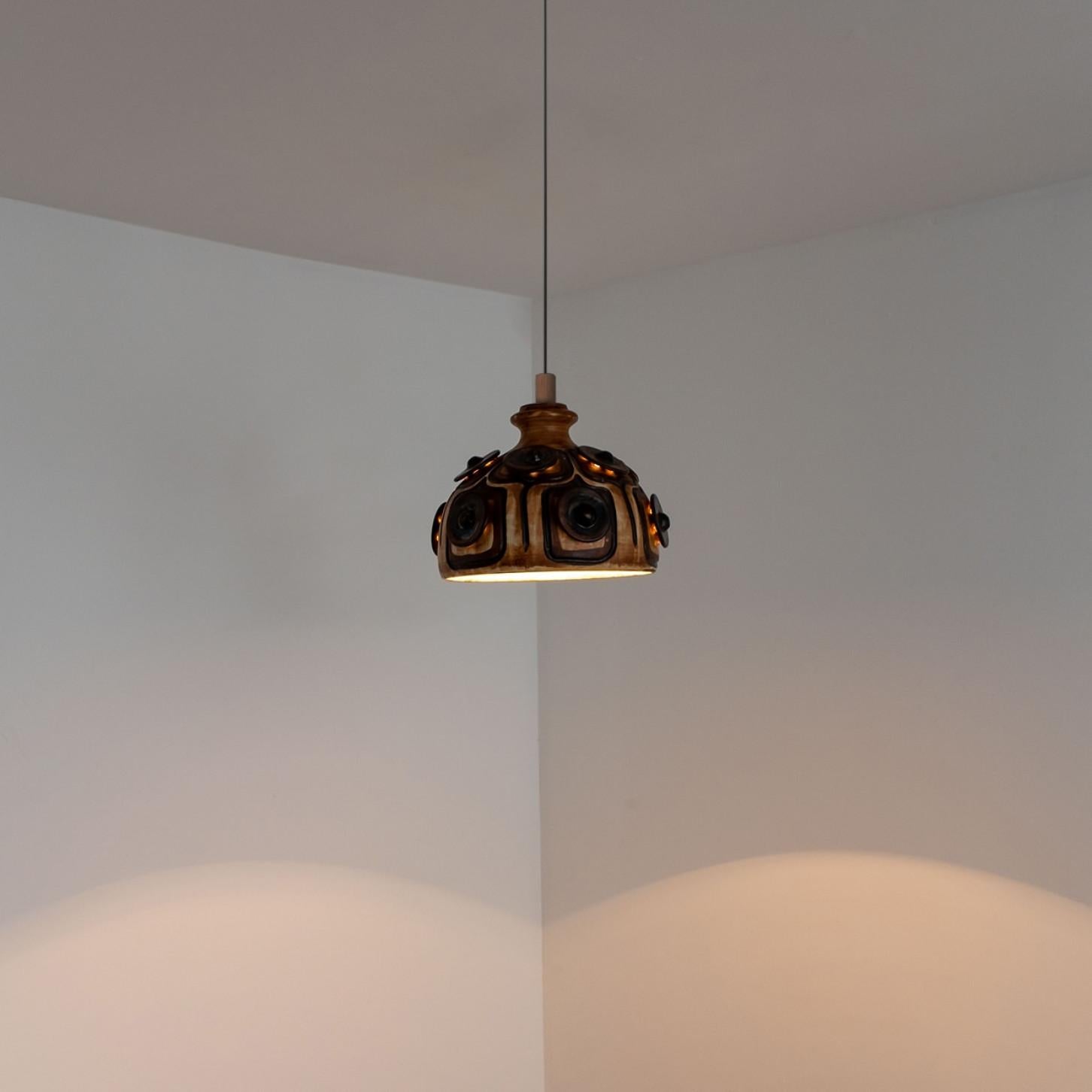 Autre Lights à cône en céramique noir, brun et beige, Danemark, 1970 en vente
