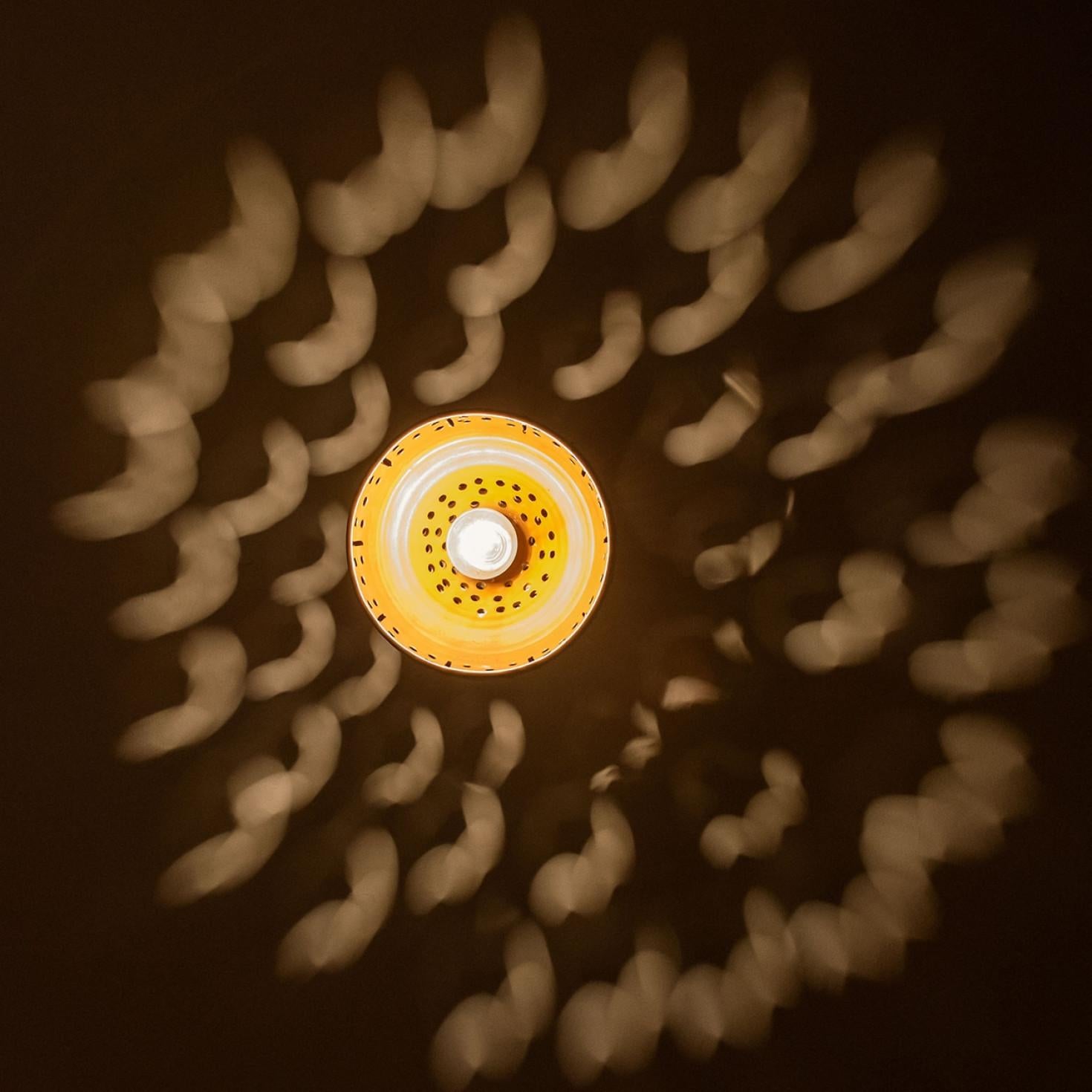 Lampada a sospensione in ceramica verde marrone a cono, Danimarca, 1970 in vendita 7