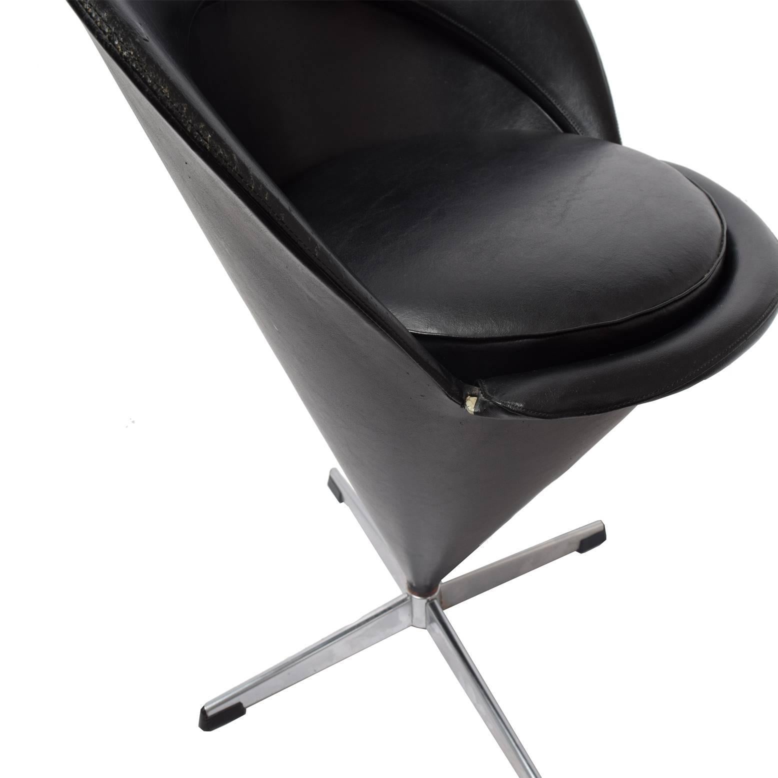 Scandinavian Modern Cone Chair by Verner Panton For Sale