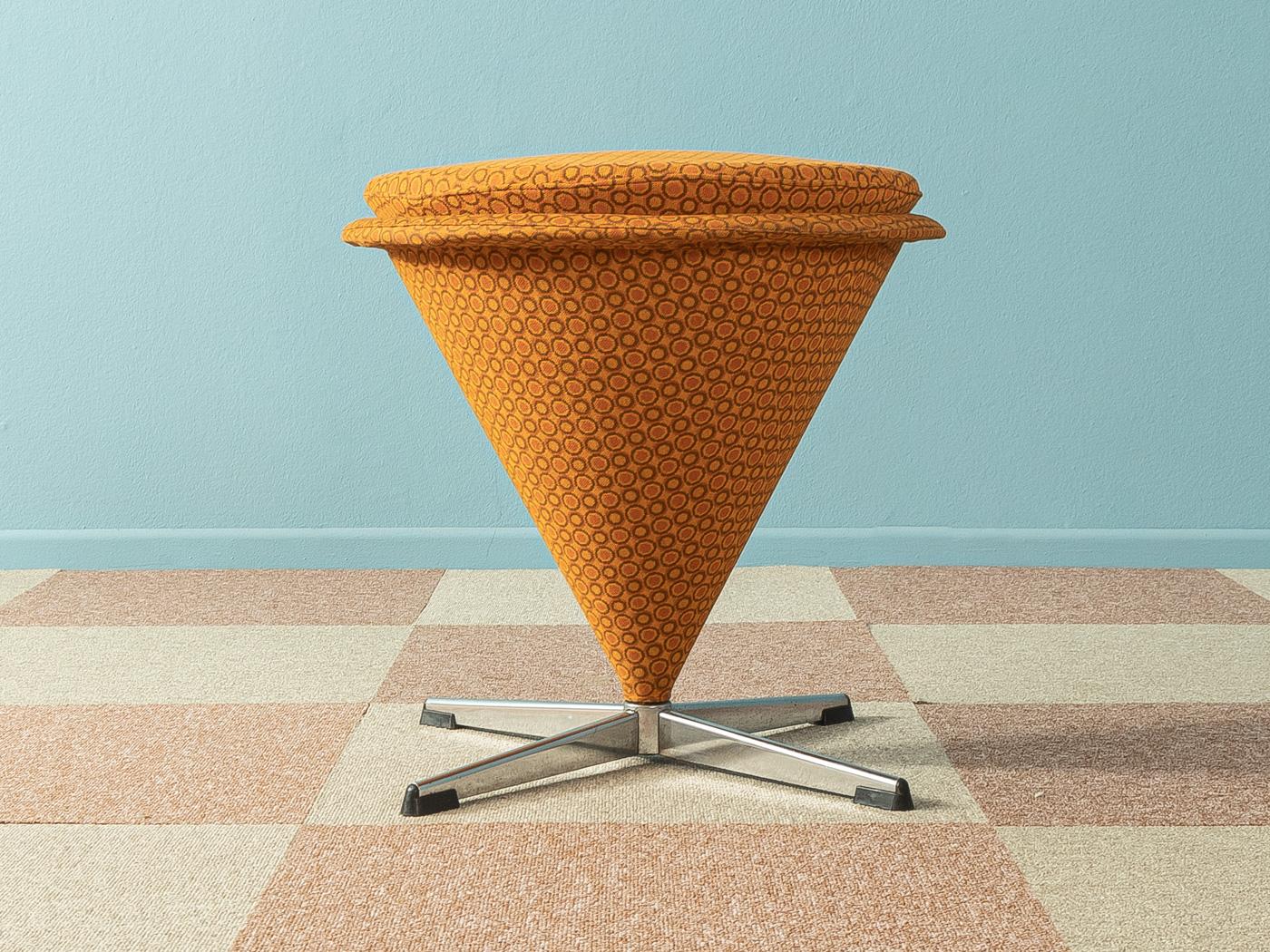 Cone Chair Seating Group Cone Table Verner Panton Red Blue Petrol Mustard For Sale 4