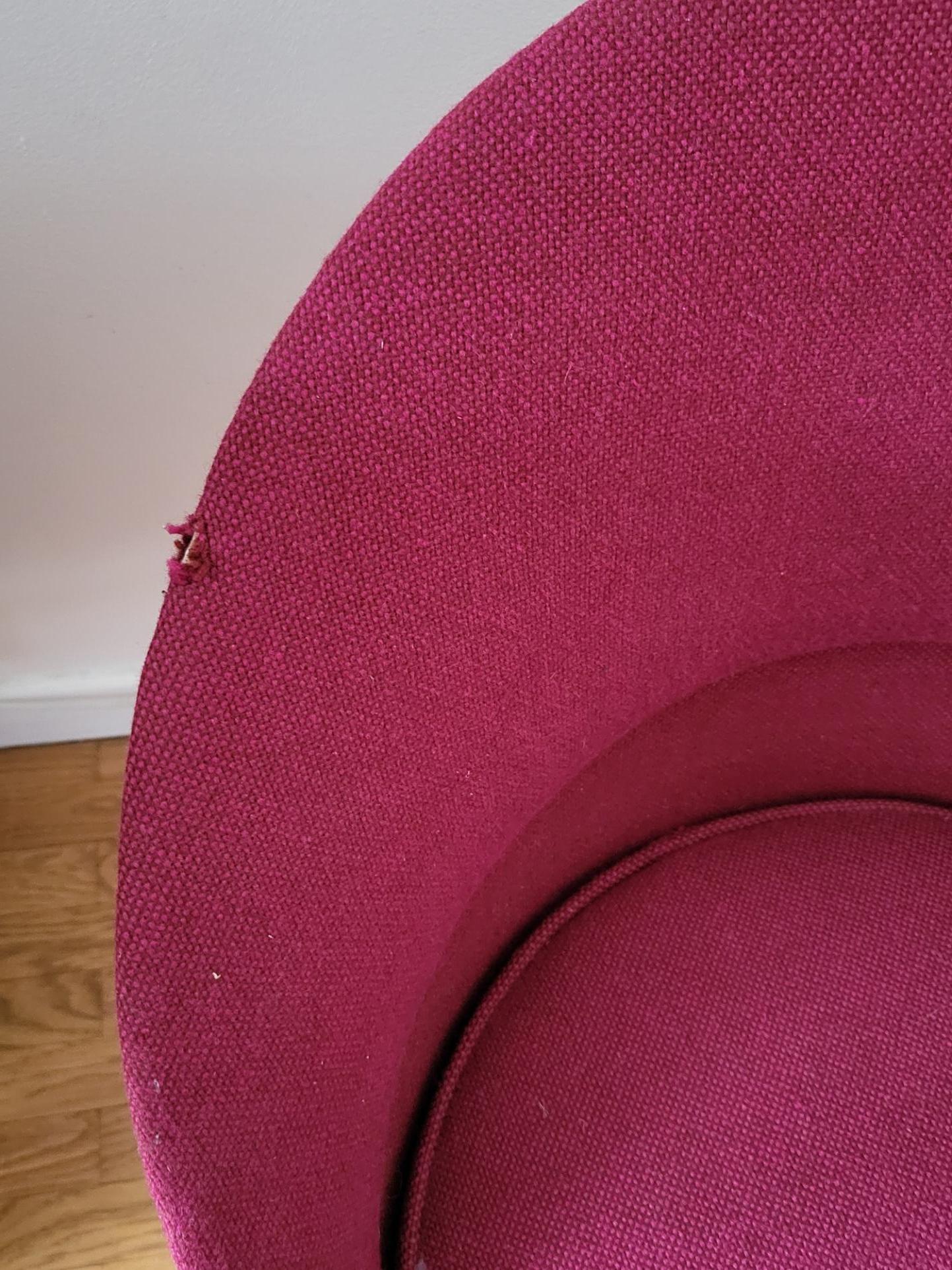 Cone Chair Verner Panton par Vitra en tissus rose fuchsia  Design 1960 For Sale 5