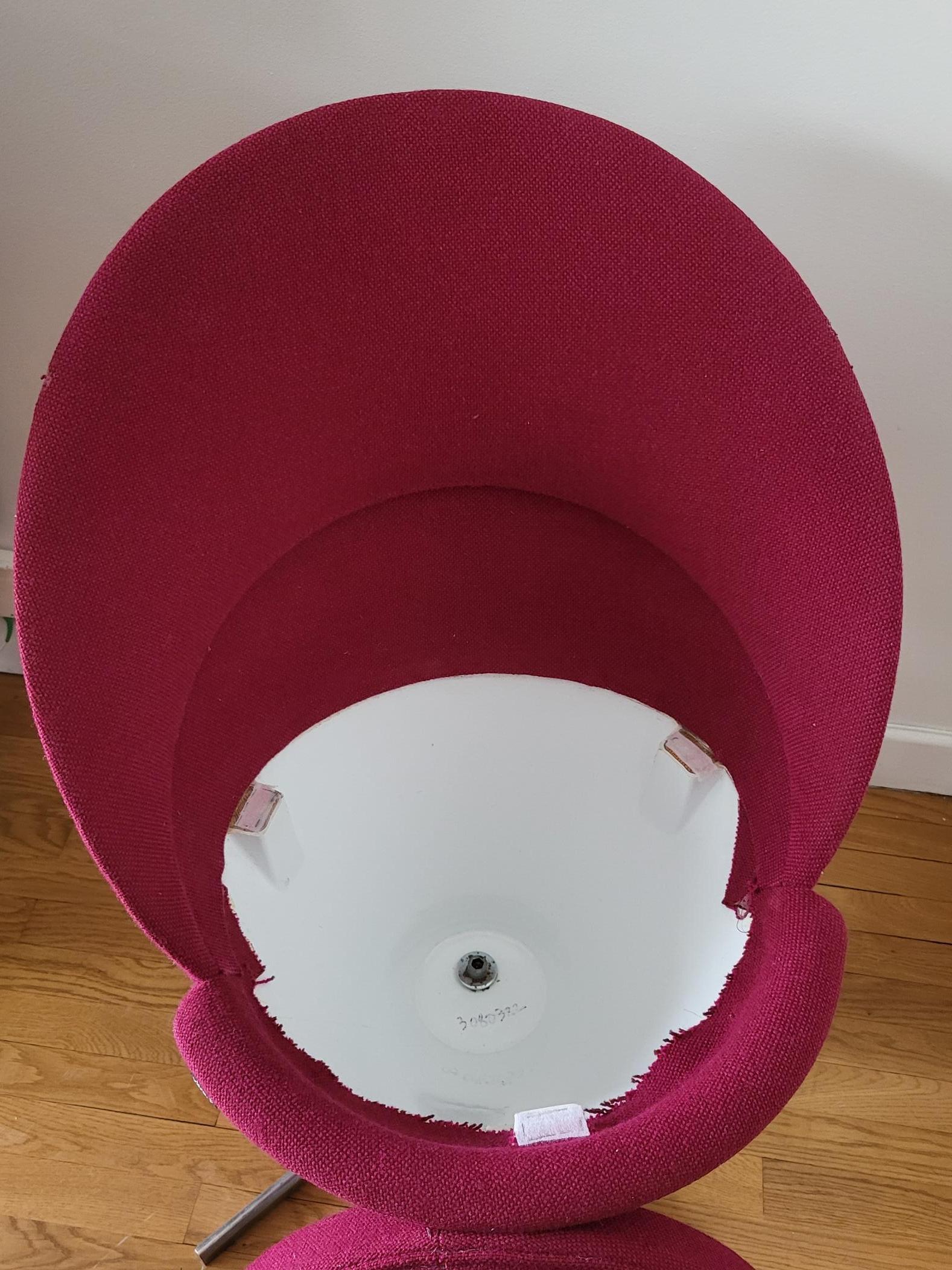 Cone Chair Verner Panton par Vitra en tissus rose fuchsia  Design 1960 For Sale 1