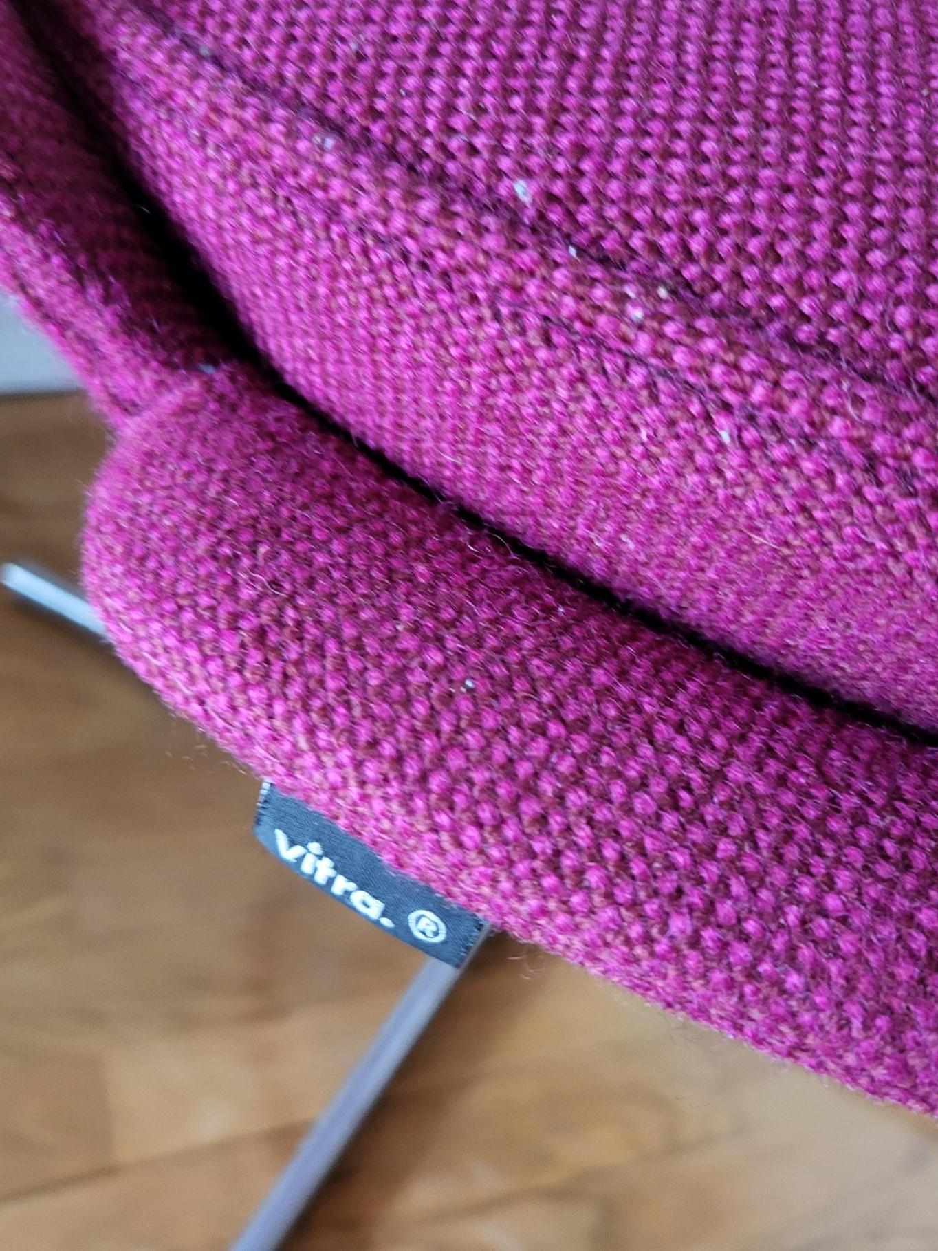 Cone Chair Verner Panton par Vitra en tissus rose fuchsia  Design 1960 For Sale 2