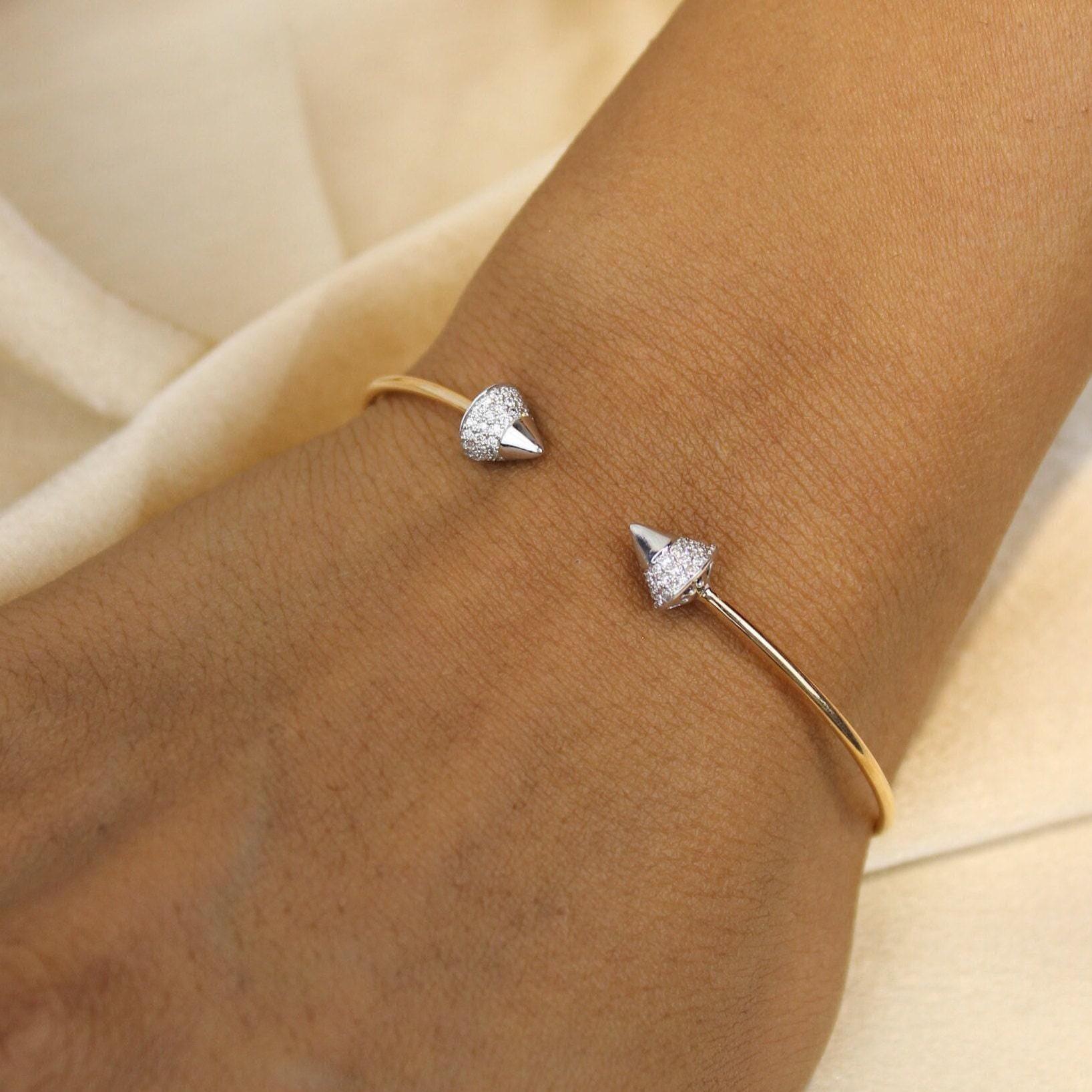 Art Deco Cone End Diamond Bracelet in 14K Solid Gold (Certified) For Sale