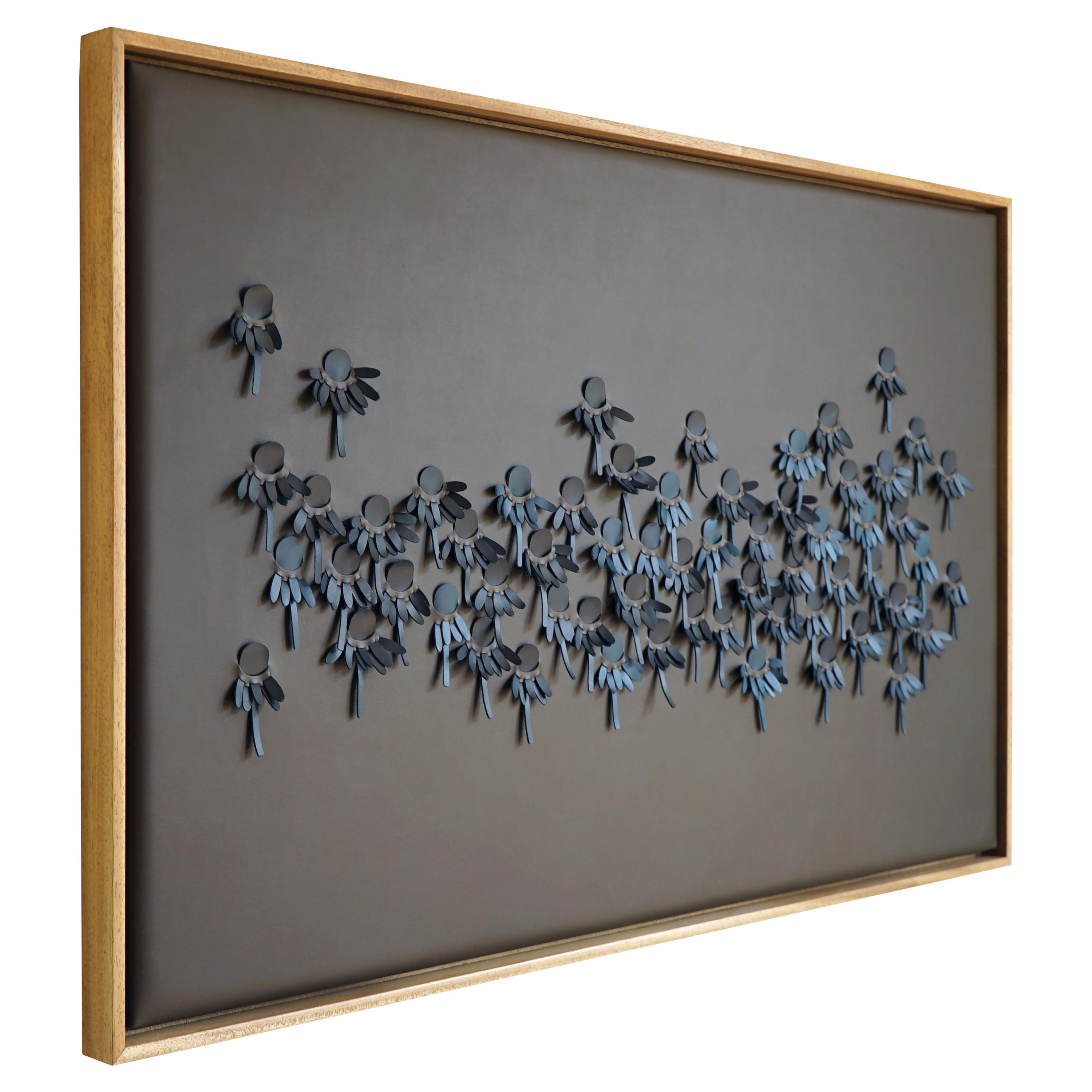 Coneflower: Ein Stück 3D-Skulpturen-Wandkunst aus blauem und braunem Leder