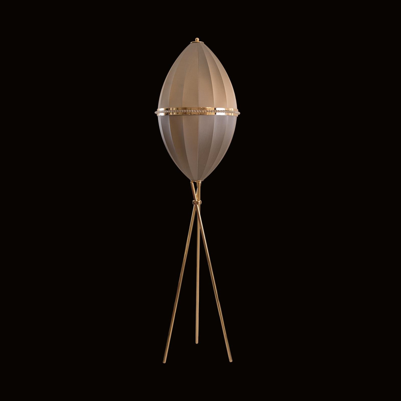 Mid-Century Modern Lampadaire Conehead mi-siècle moderne provenant de la salle d'exposition, unique en son genre en vente