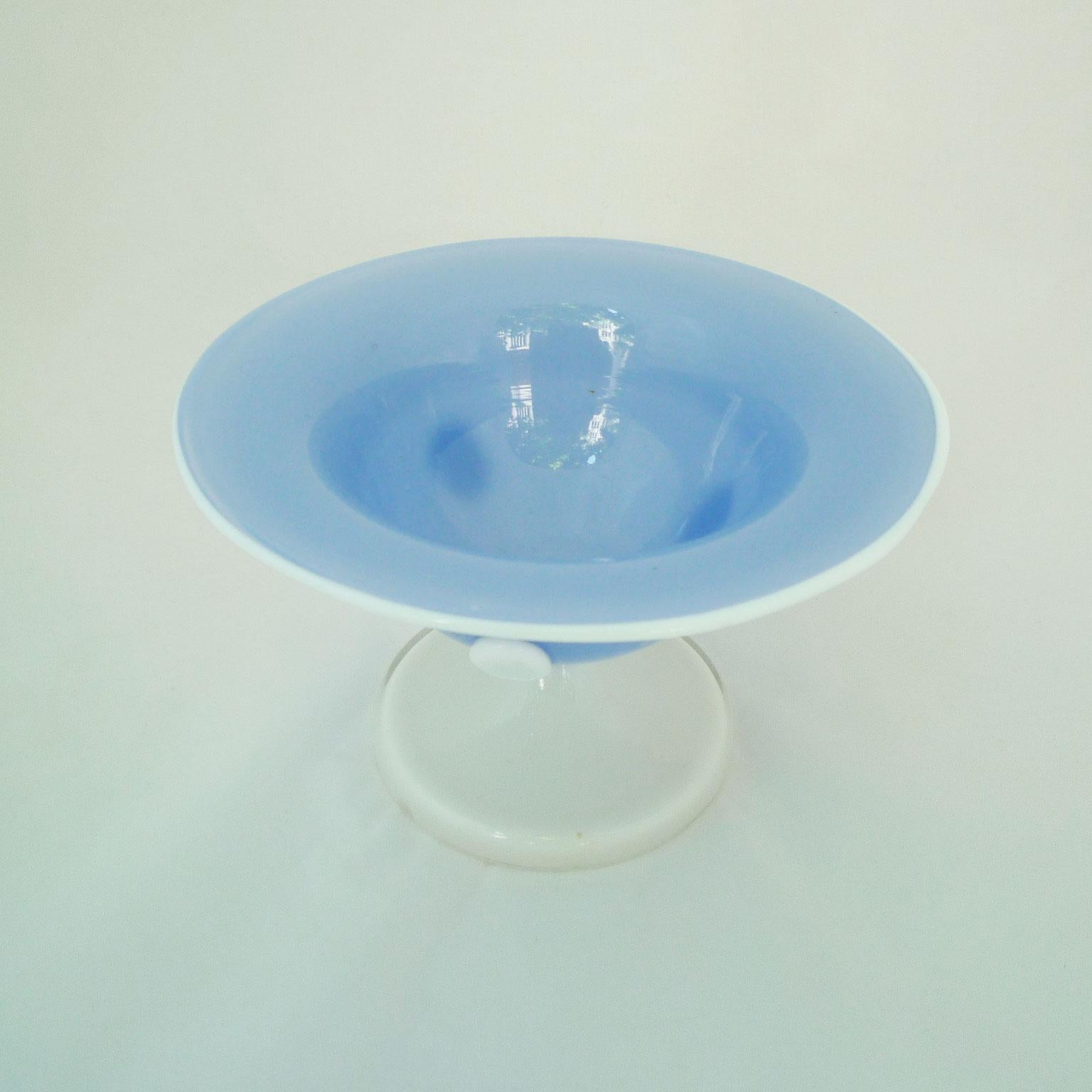 Blown Glass Confectionery Bowl Series Tango, Loetz, Powolny, Flashed Glass, 1920s, Art Deco