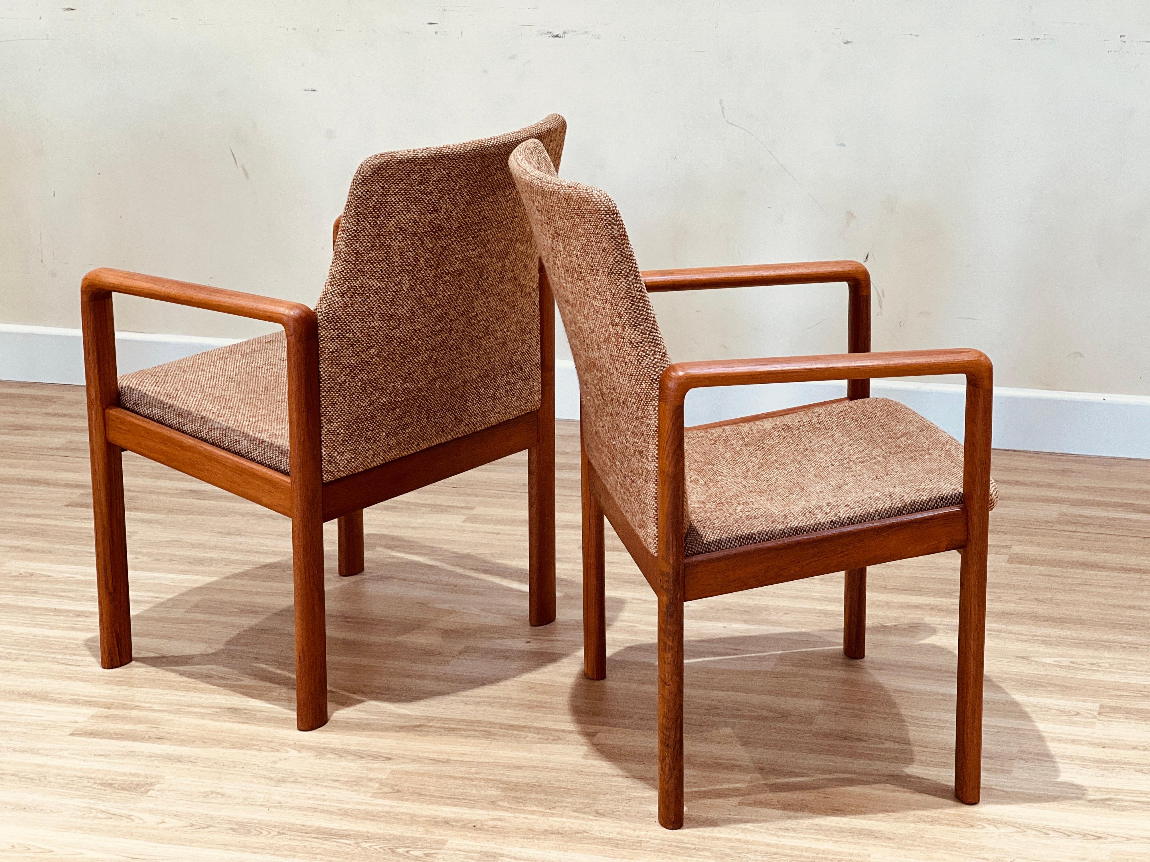Scandinavian Modern Conferece armchair by Dyrlum For Sale