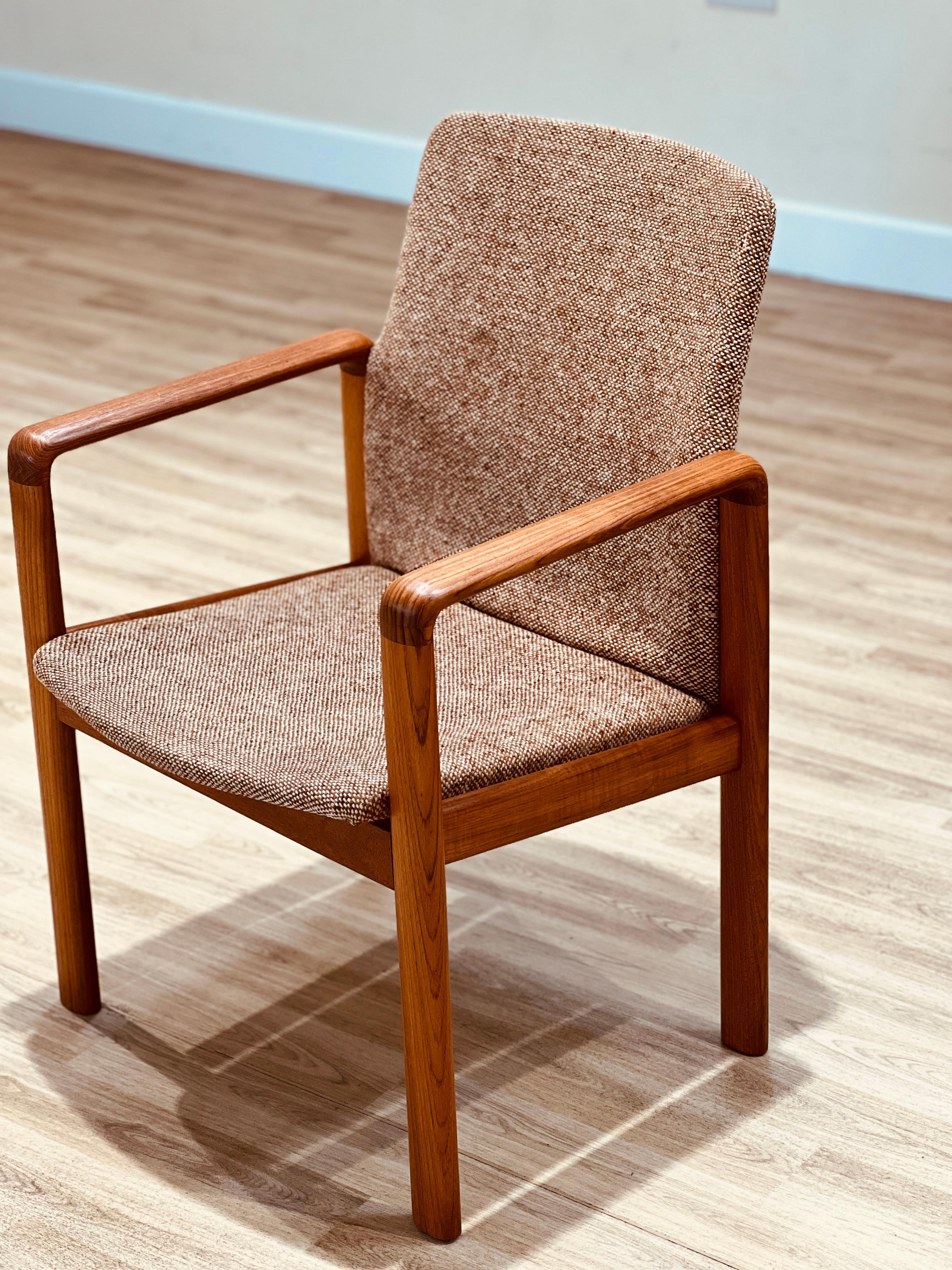 Conferece armchair by Dyrlum For Sale 1