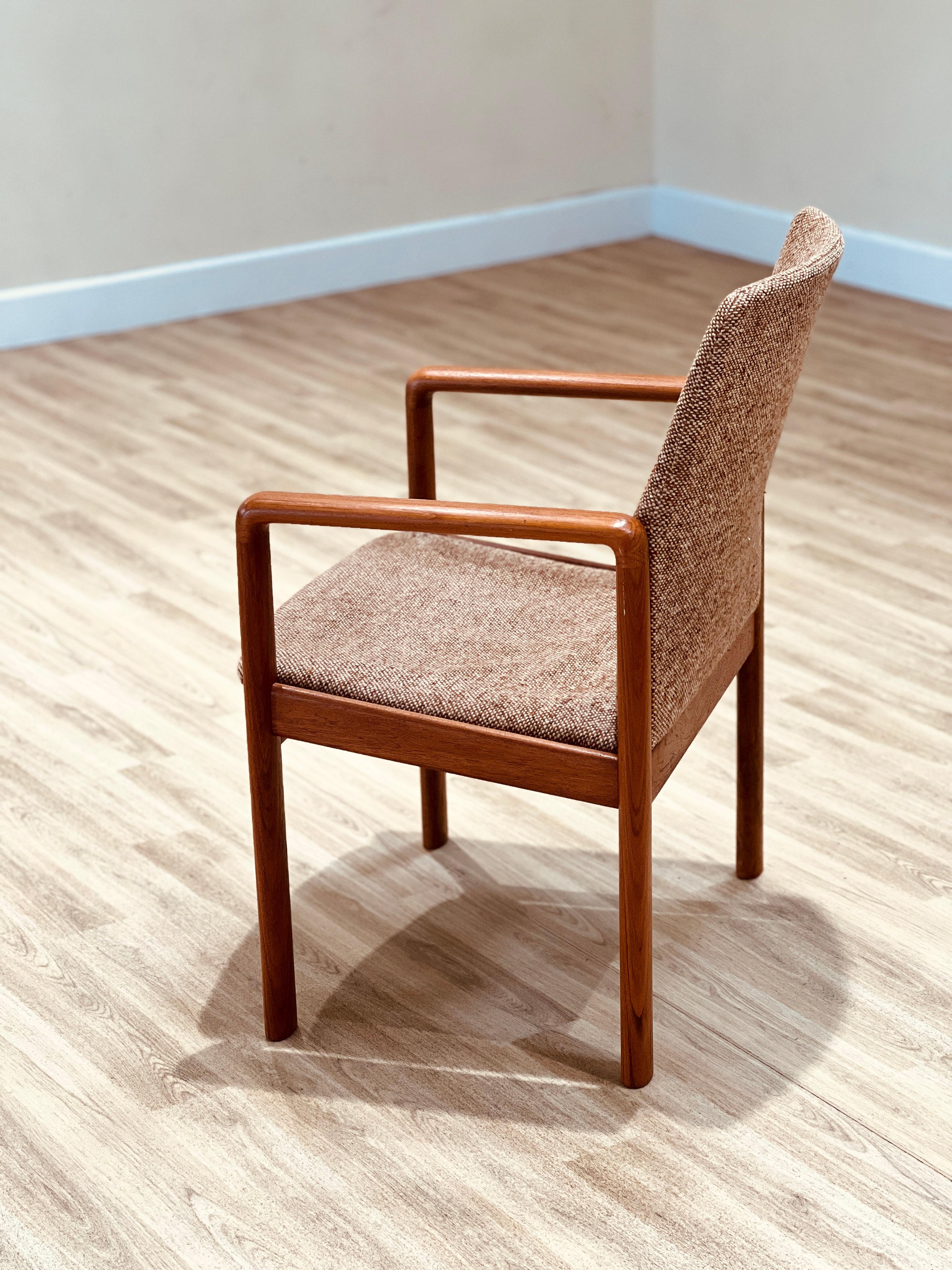 Conferece armchair by Dyrlum For Sale 2