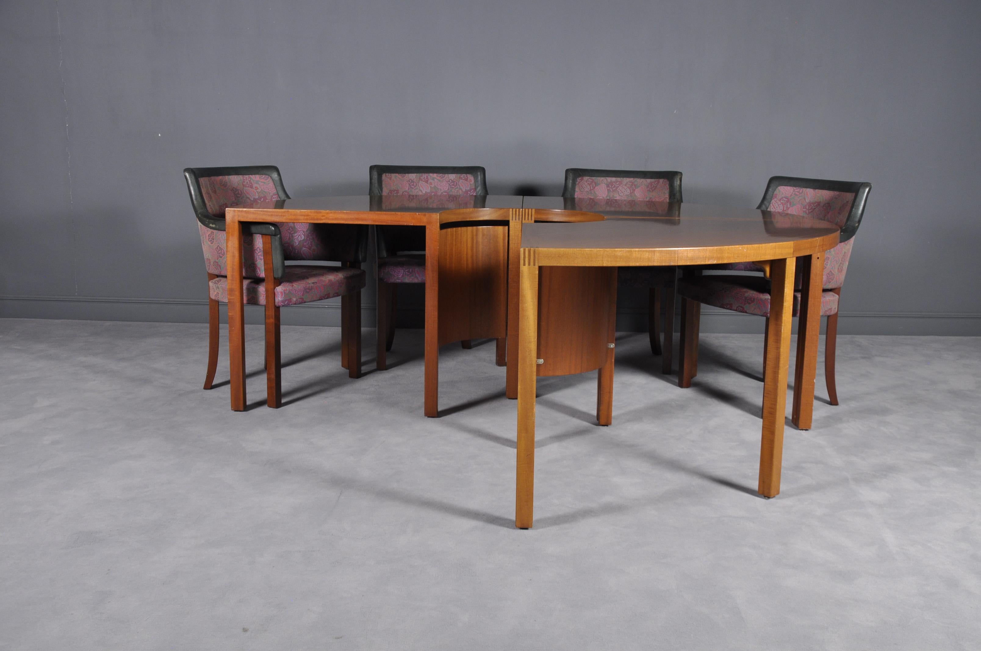 Scandinavian Modern Conference Table and Eight “Riksdagen” Chairs by Åke Axelsson for Gärsnäs, 1981 For Sale