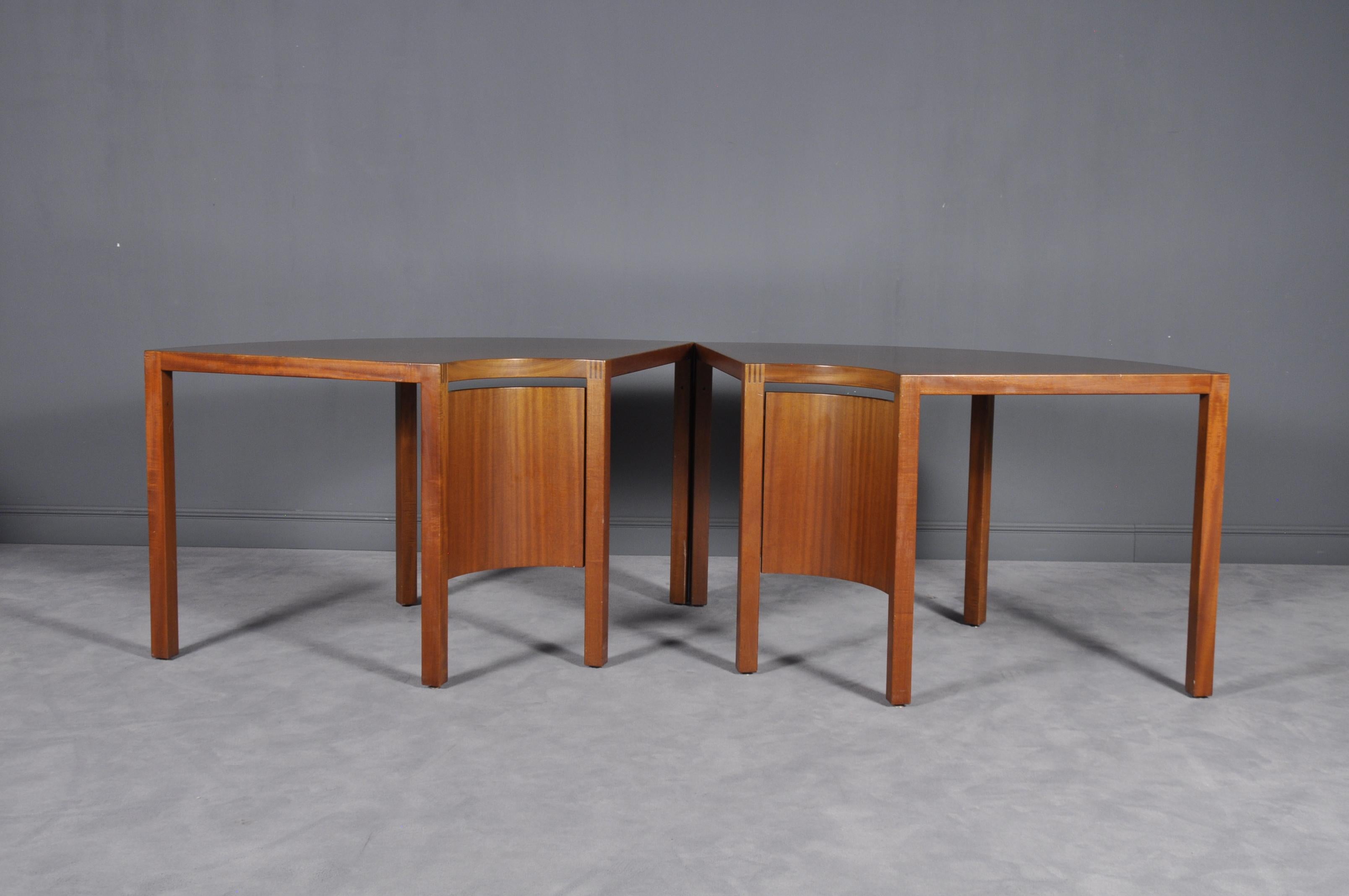 Conference Table and Eight “Riksdagen” Chairs by Åke Axelsson for Gärsnäs, 1981 For Sale 2