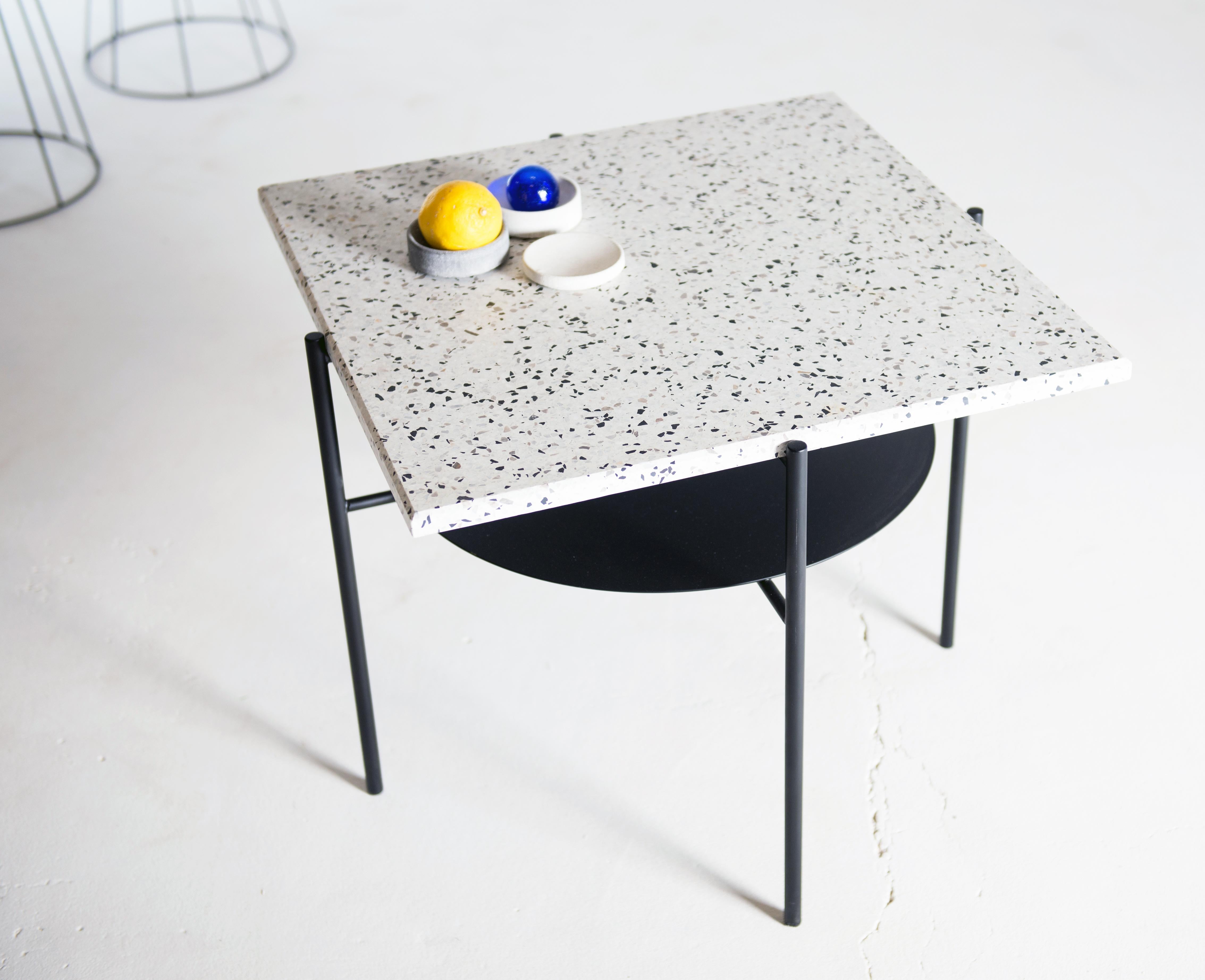 XXIe siècle et contemporain Table basse Confetti par Design/One en vente