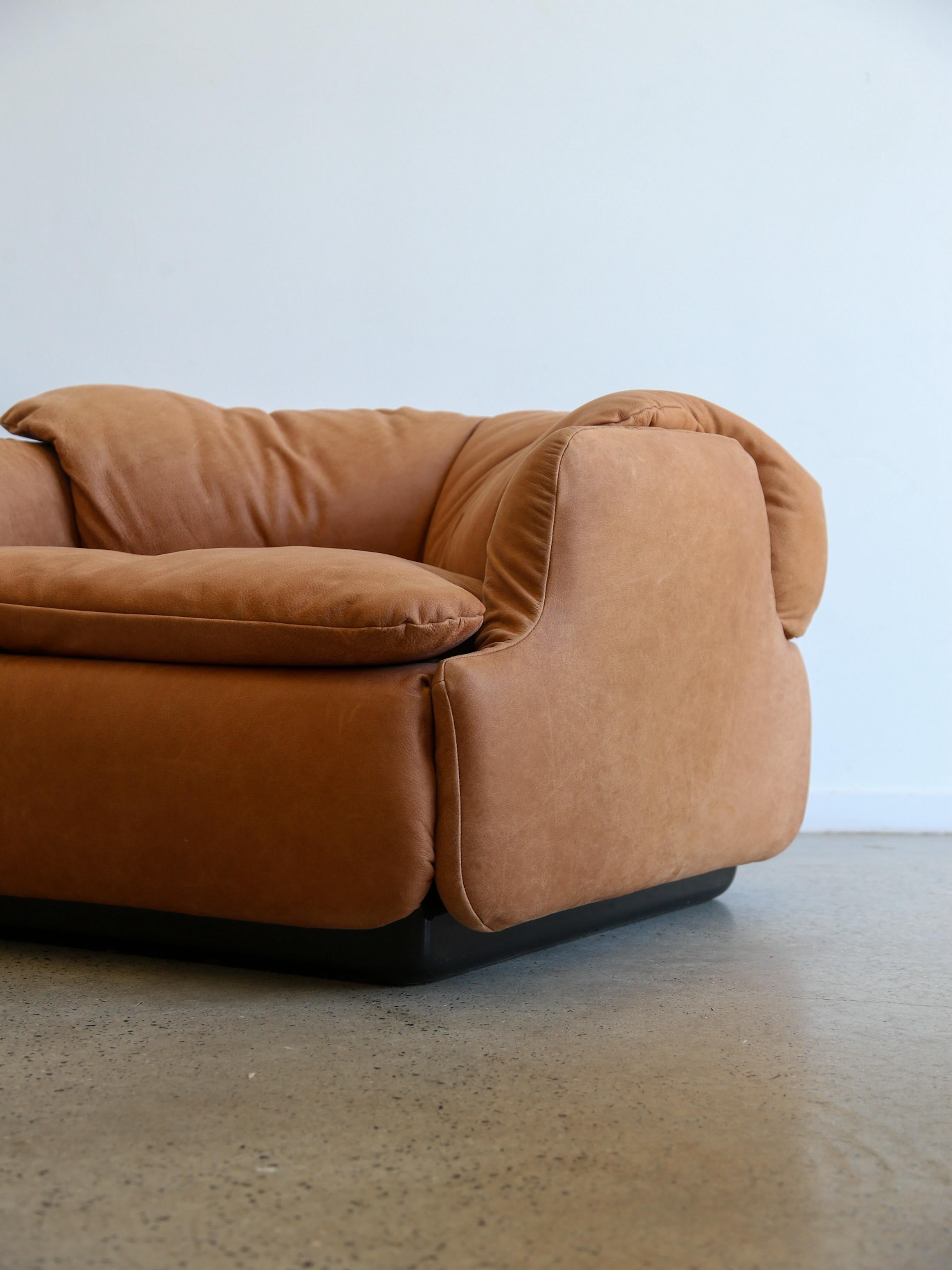 italien Ensemble de deux fauteuils de confiance d'Alberto Rosselli pour Saporiti, 1970 en vente