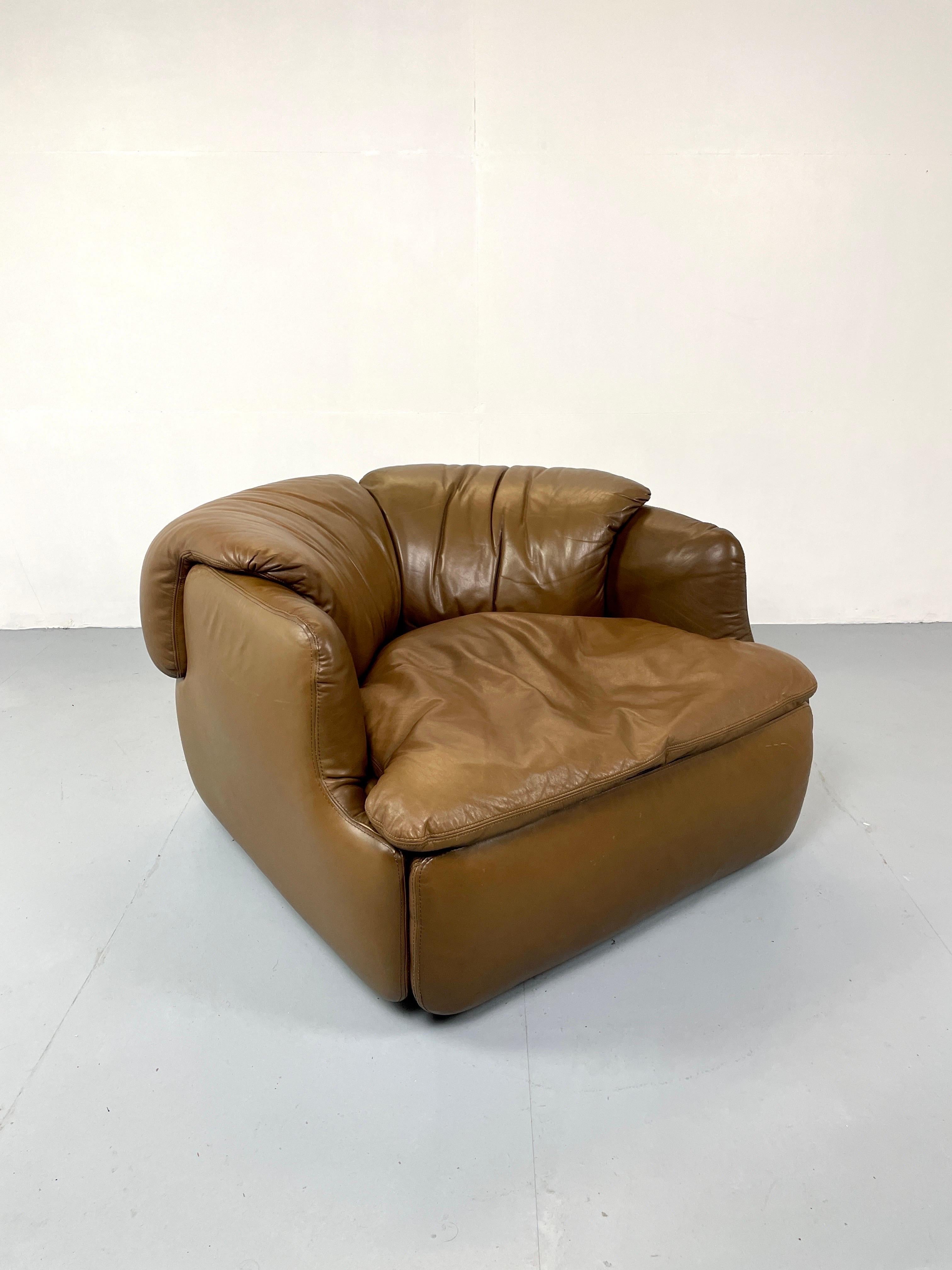 Confidential Chair by Alberto Rosselli for Saporiti 1