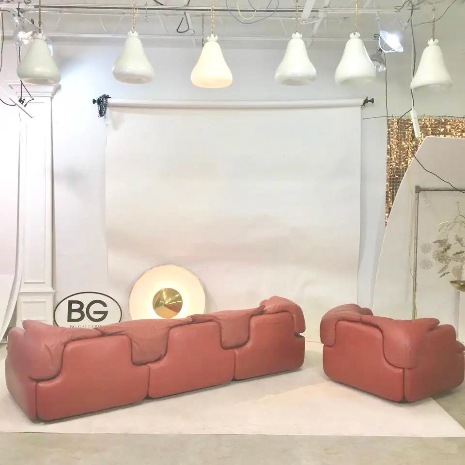 italien Fauteuil et chaise longue en cuir « Feature » d'Alberto Rosselli pour Saporiti en vente