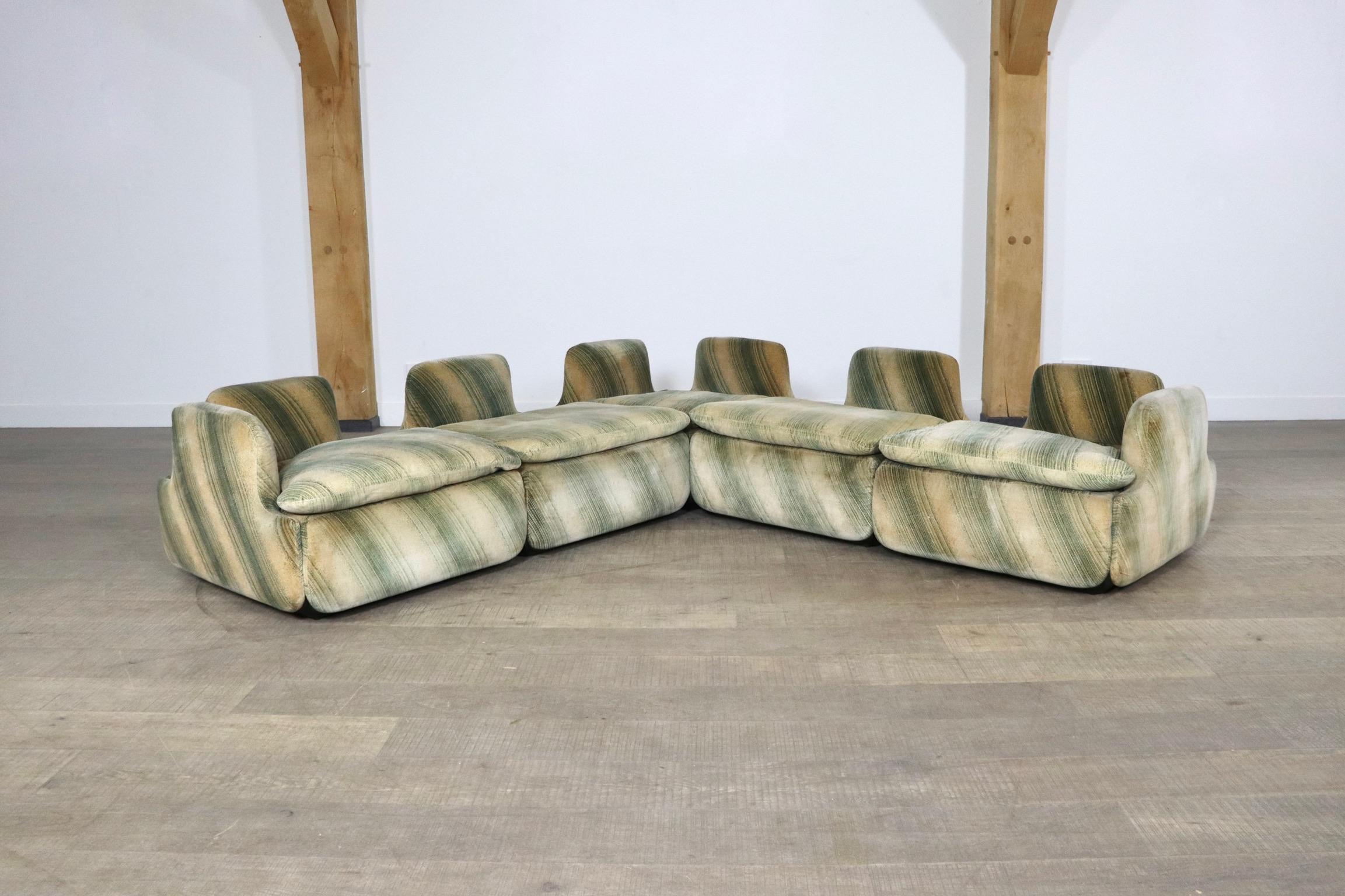 Confidential modular sofa by Alberto Rosselli for Saporiti, Italy 1970s 2